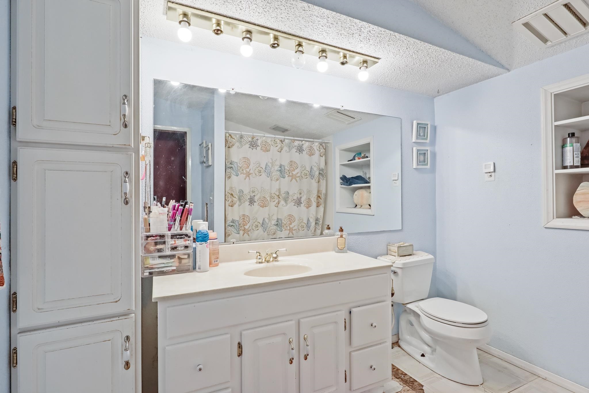 2720 PARKWAY COURT, Wisconsin Rapids, Wisconsin 54494, 3 Bedrooms Bedrooms, ,1 BathroomBathrooms,Residential,For Sale,2720 PARKWAY COURT,22502281