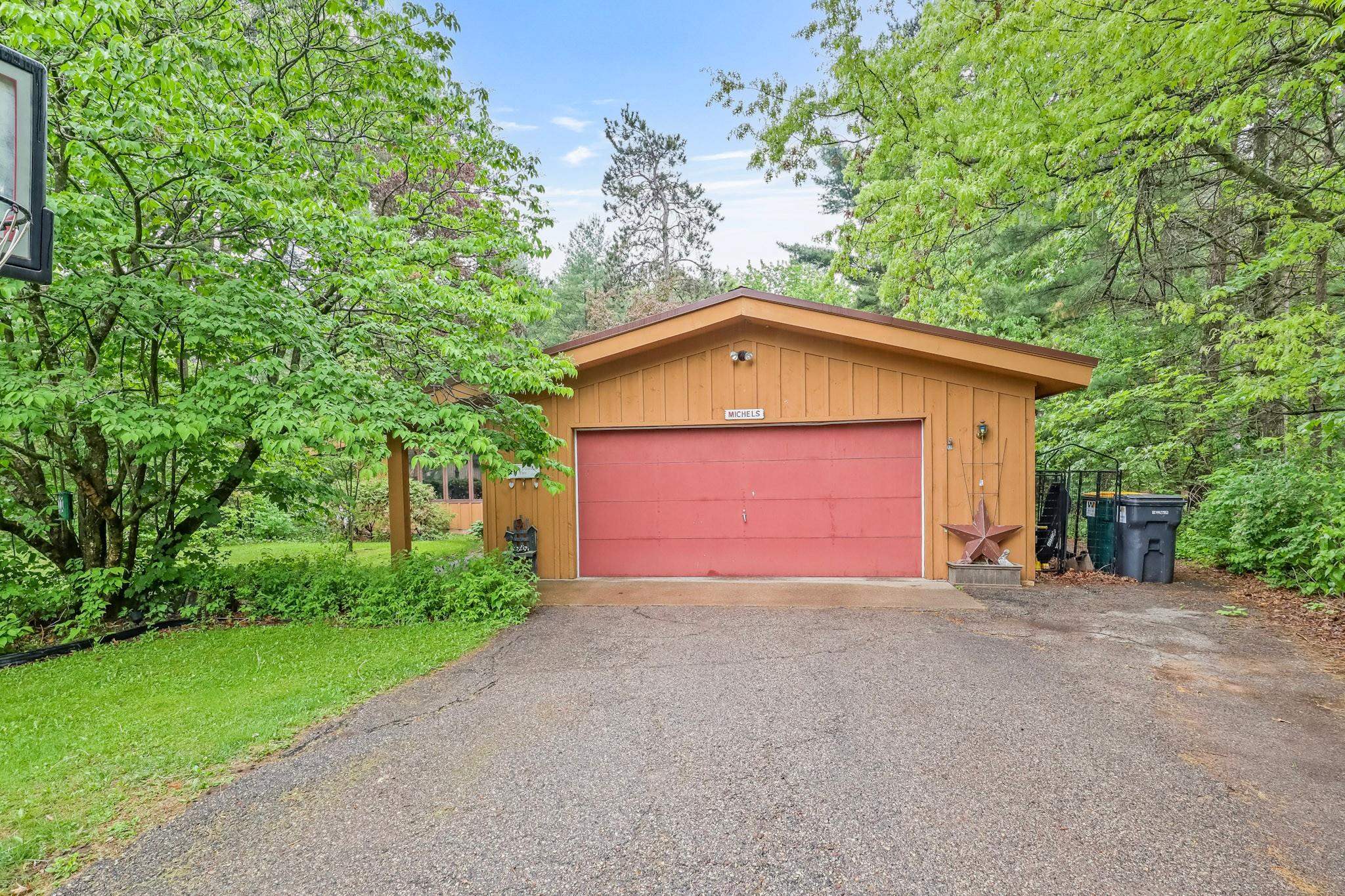 2720 PARKWAY COURT, Wisconsin Rapids, Wisconsin 54494, 3 Bedrooms Bedrooms, ,1 BathroomBathrooms,Residential,For Sale,2720 PARKWAY COURT,22502281