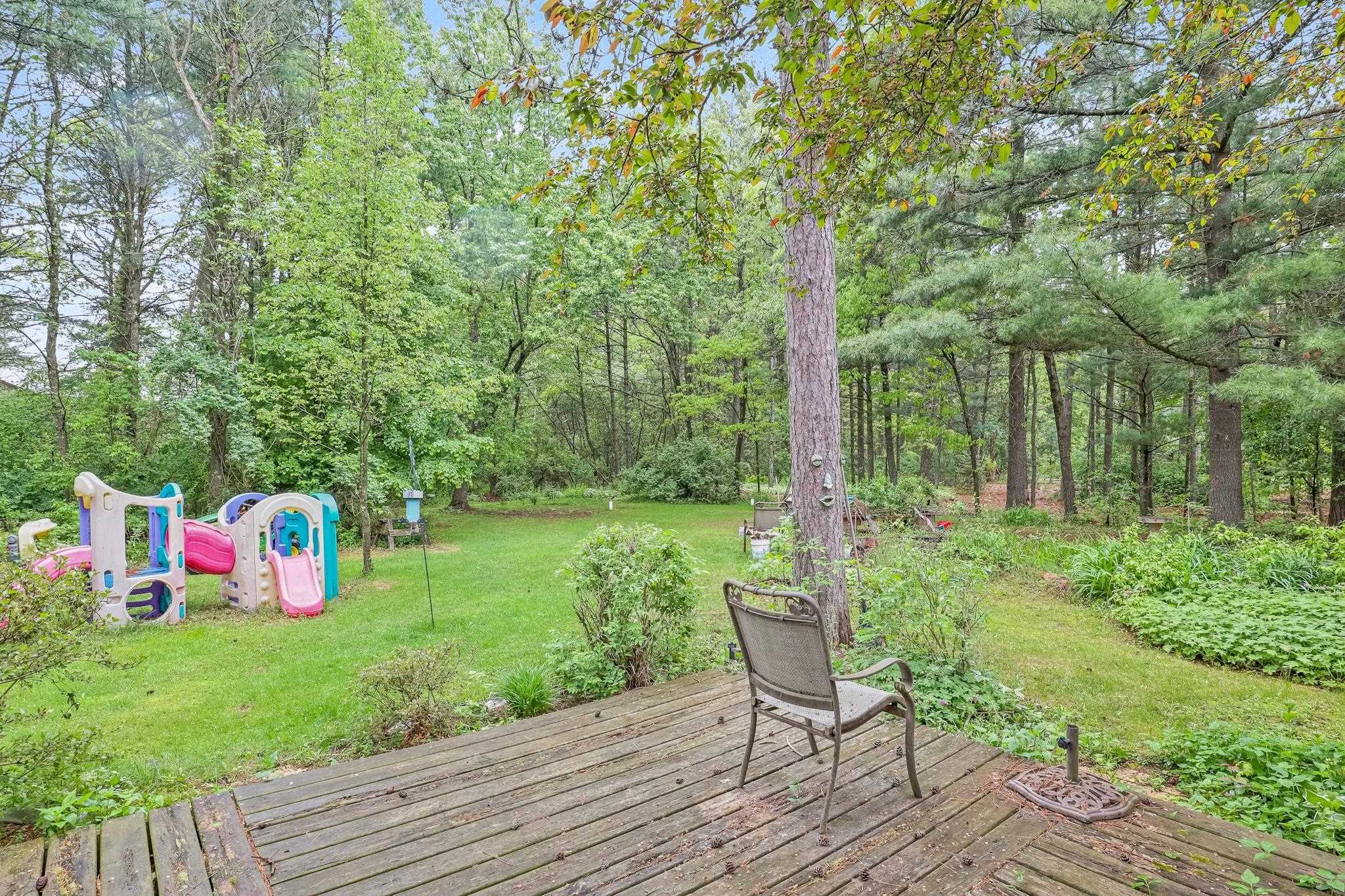2720 PARKWAY COURT, Wisconsin Rapids, Wisconsin 54494, 3 Bedrooms Bedrooms, ,1 BathroomBathrooms,Residential,For Sale,2720 PARKWAY COURT,22502281