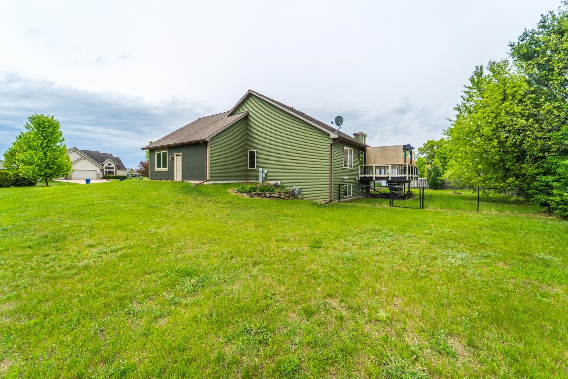 2370 BURTON AVENUE, Kronenwetter, Wisconsin 54455, 4 Bedrooms Bedrooms, ,3 BathroomsBathrooms,Residential,For Sale,2370 BURTON AVENUE,22502283