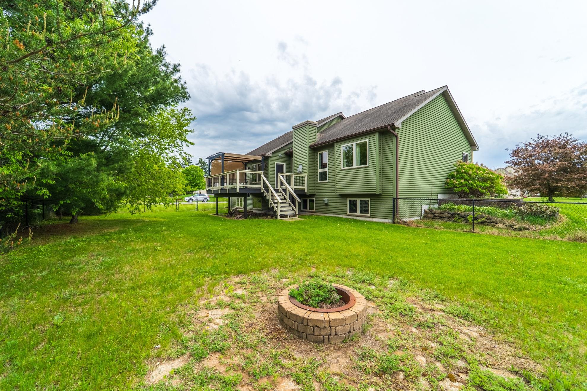 2370 BURTON AVENUE, Kronenwetter, Wisconsin 54455, 4 Bedrooms Bedrooms, ,3 BathroomsBathrooms,Residential,For Sale,2370 BURTON AVENUE,22502283