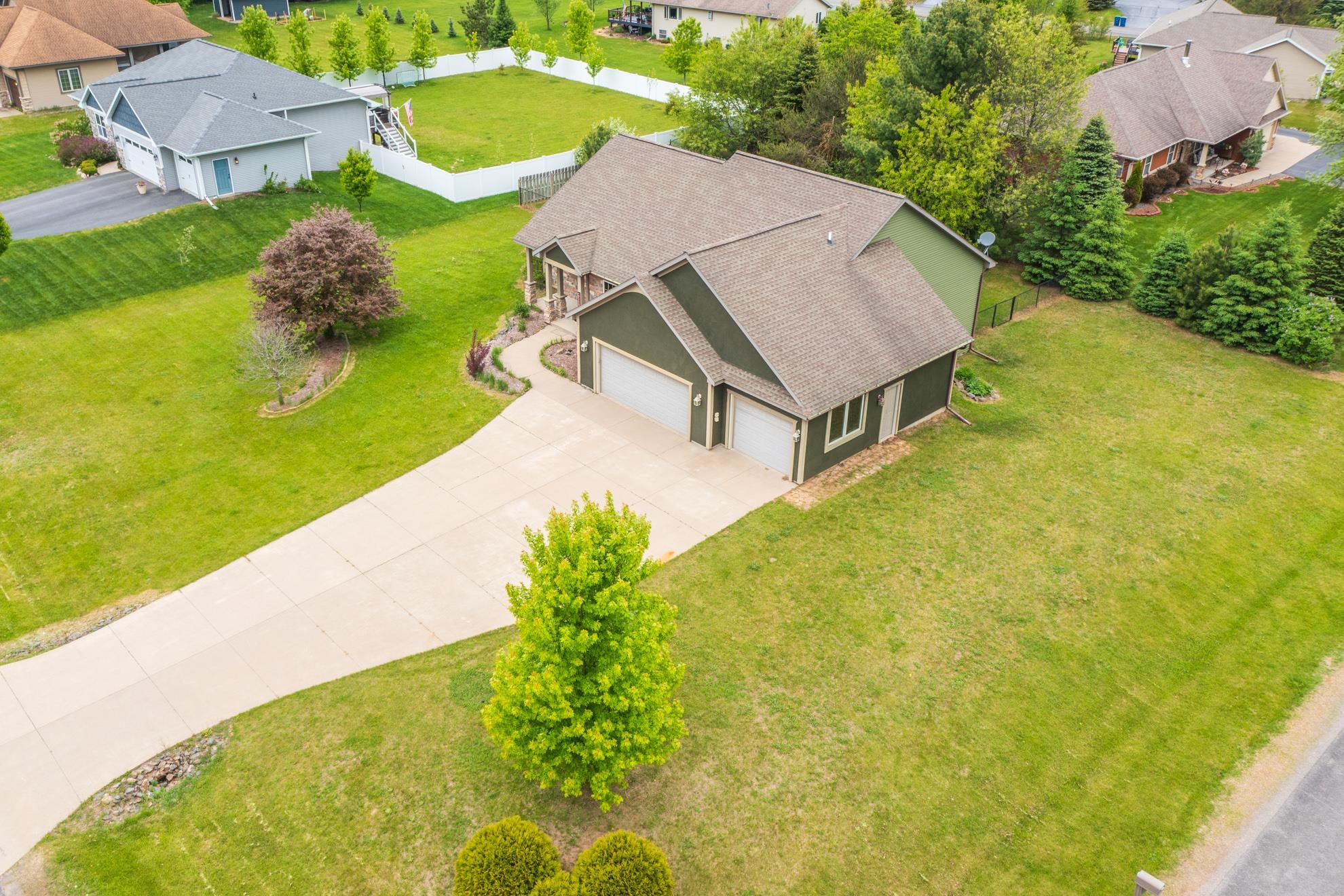 2370 BURTON AVENUE, Kronenwetter, Wisconsin 54455, 4 Bedrooms Bedrooms, ,3 BathroomsBathrooms,Residential,For Sale,2370 BURTON AVENUE,22502283