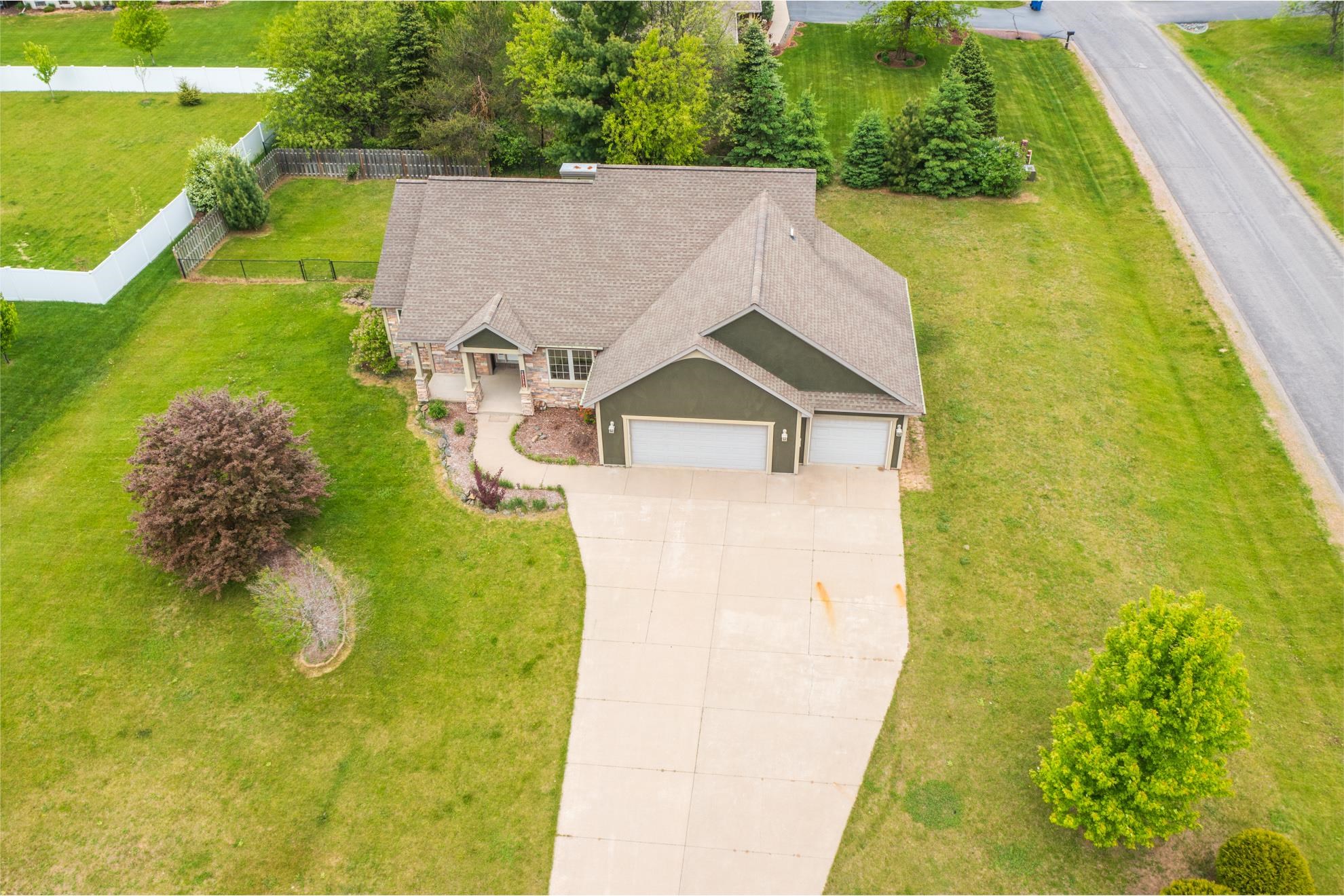 2370 BURTON AVENUE, Kronenwetter, Wisconsin 54455, 4 Bedrooms Bedrooms, ,3 BathroomsBathrooms,Residential,For Sale,2370 BURTON AVENUE,22502283