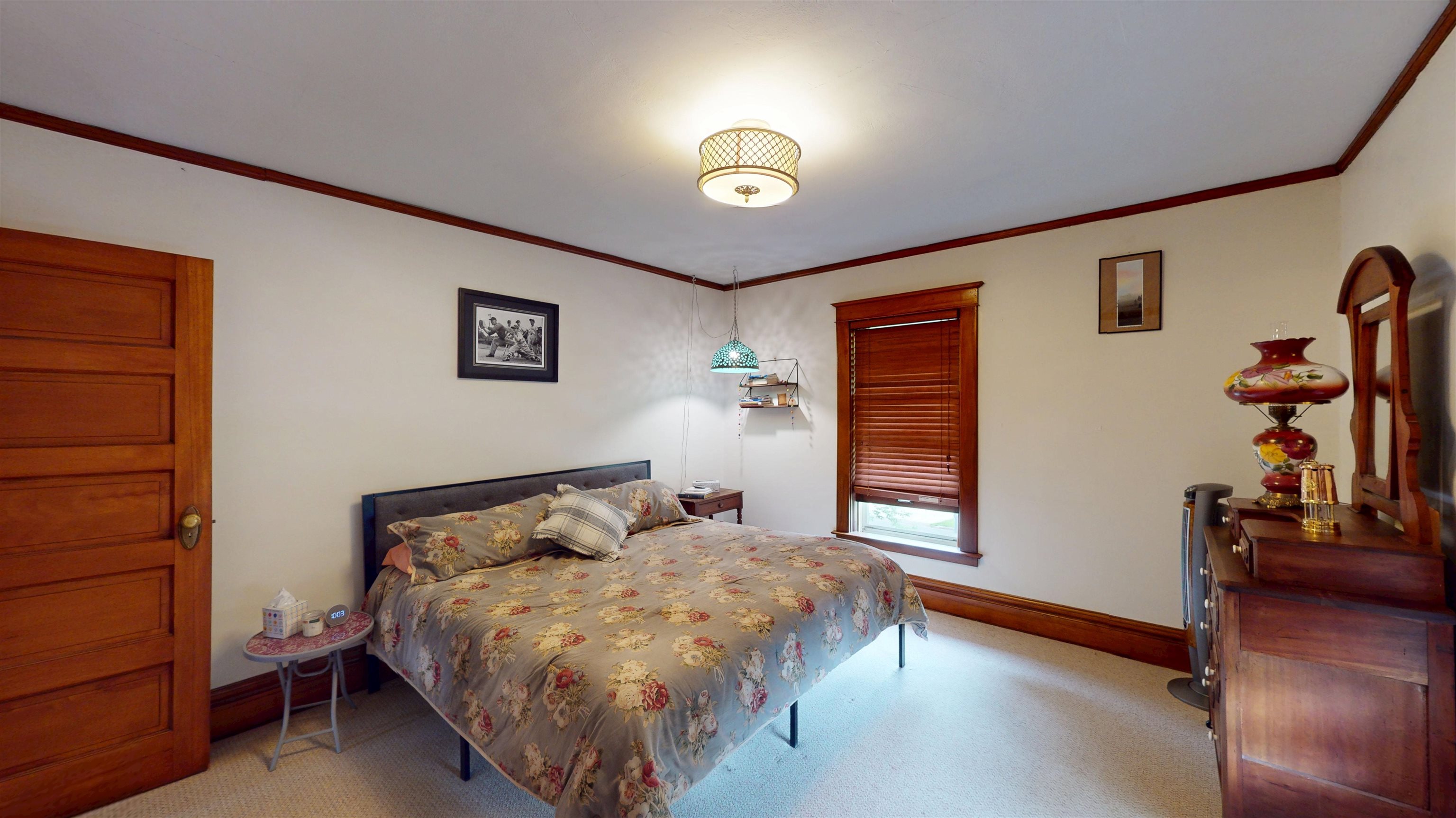 300 S VINE AVENUE, Marshfield, Wisconsin 54449, 5 Bedrooms Bedrooms, ,1 BathroomBathrooms,Residential,For Sale,300 S VINE AVENUE,22502286