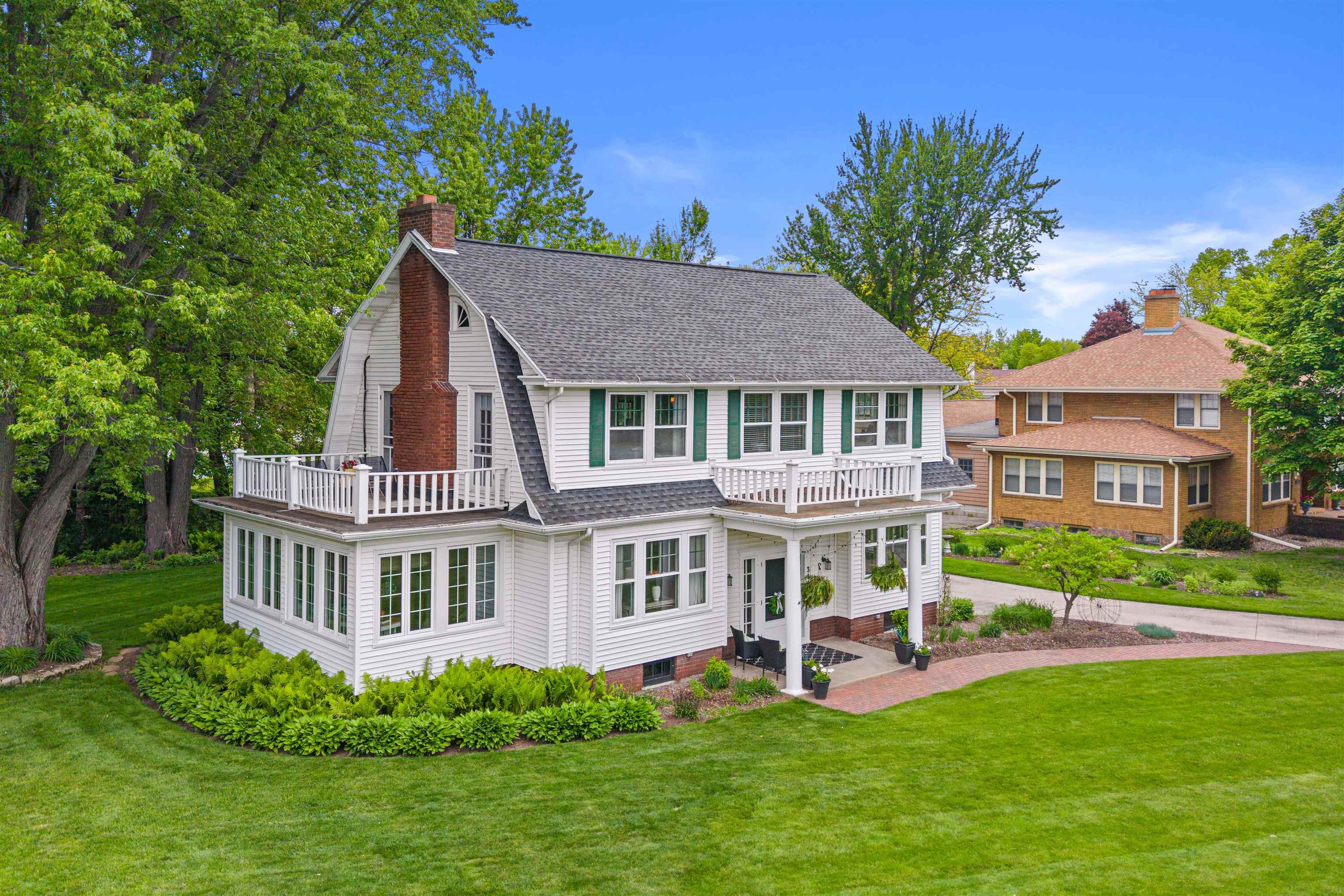 341 WISCONSIN RIVER DRIVE, Port Edwards, Wisconsin 54469, 4 Bedrooms Bedrooms, ,2 BathroomsBathrooms,Residential,For Sale,341 WISCONSIN RIVER DRIVE,22502289