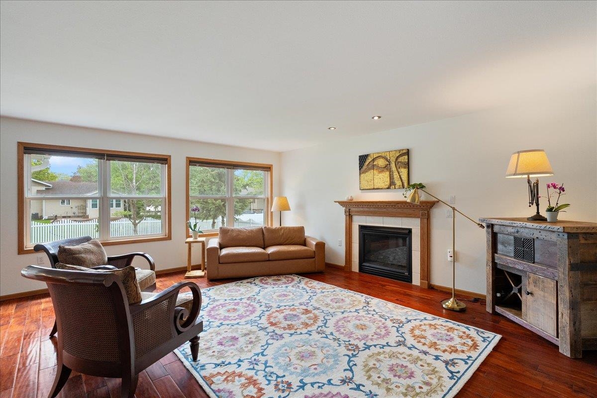 1212 W JEFFERSON STREET, Marshfield, Wisconsin 54449, 4 Bedrooms Bedrooms, ,3 BathroomsBathrooms,Residential,For Sale,1212 W JEFFERSON STREET,22502291