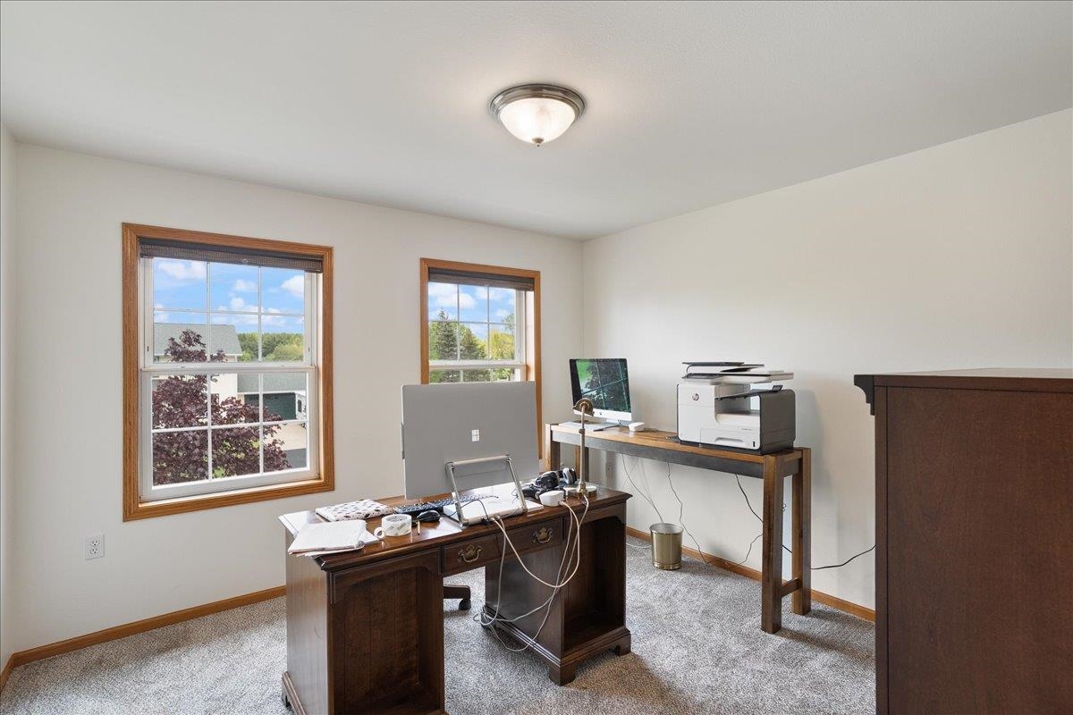 1212 W JEFFERSON STREET, Marshfield, Wisconsin 54449, 4 Bedrooms Bedrooms, ,3 BathroomsBathrooms,Residential,For Sale,1212 W JEFFERSON STREET,22502291