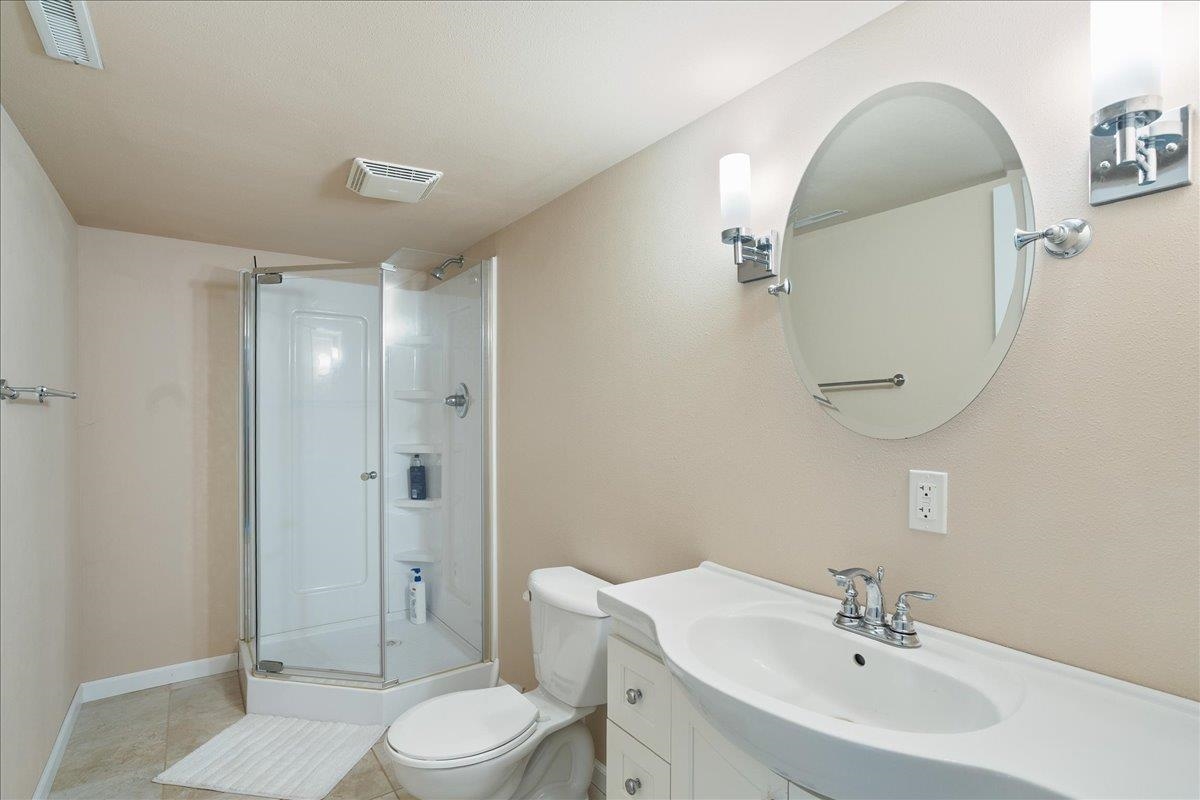1212 W JEFFERSON STREET, Marshfield, Wisconsin 54449, 4 Bedrooms Bedrooms, ,3 BathroomsBathrooms,Residential,For Sale,1212 W JEFFERSON STREET,22502291