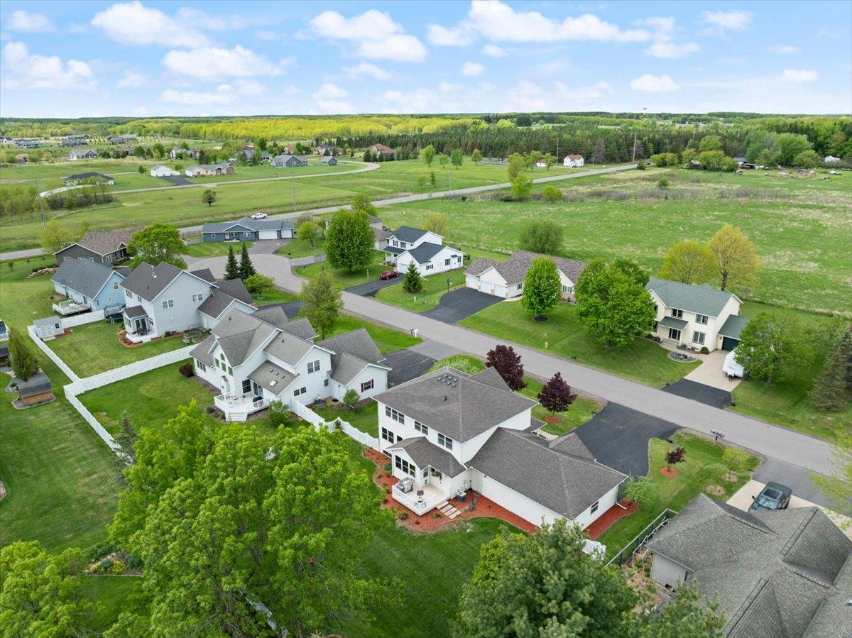 1212 W JEFFERSON STREET, Marshfield, Wisconsin 54449, 4 Bedrooms Bedrooms, ,3 BathroomsBathrooms,Residential,For Sale,1212 W JEFFERSON STREET,22502291