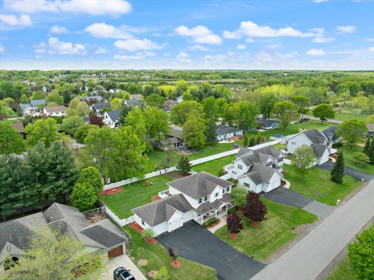 1212 W JEFFERSON STREET, Marshfield, Wisconsin 54449, 4 Bedrooms Bedrooms, ,3 BathroomsBathrooms,Residential,For Sale,1212 W JEFFERSON STREET,22502291