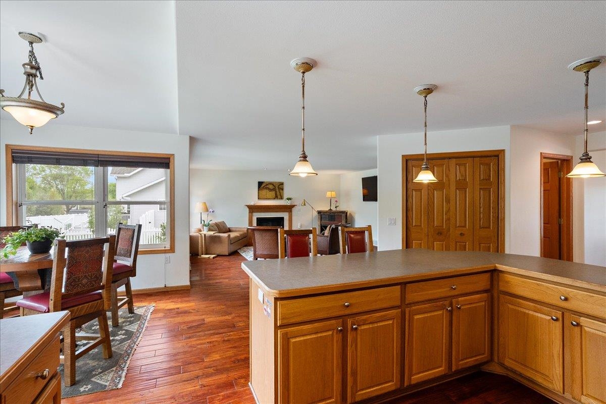 1212 W JEFFERSON STREET, Marshfield, Wisconsin 54449, 4 Bedrooms Bedrooms, ,3 BathroomsBathrooms,Residential,For Sale,1212 W JEFFERSON STREET,22502291