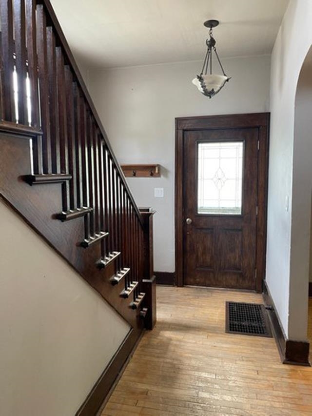 516 2ND AVENUE, Antigo, Wisconsin 54409, 5 Bedrooms Bedrooms, ,2 BathroomsBathrooms,Residential,For Sale,516 2ND AVENUE,22502292