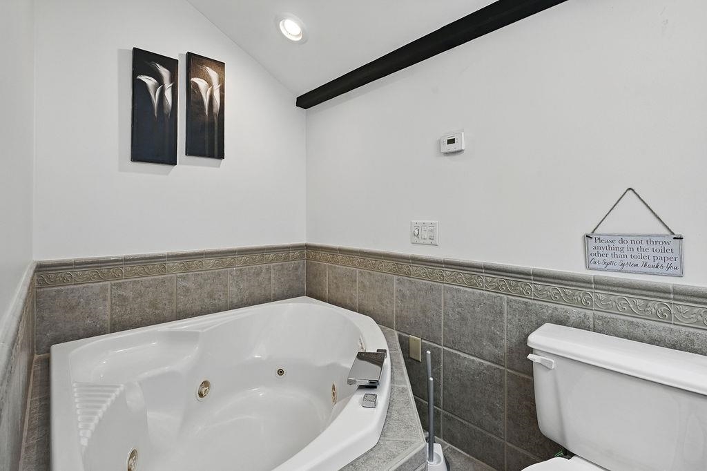 822 S COUNTY ROAD T, Amherst Junction, Wisconsin 54407, 3 Bedrooms Bedrooms, ,2 BathroomsBathrooms,Residential,For Sale,822 S COUNTY ROAD T,22502293