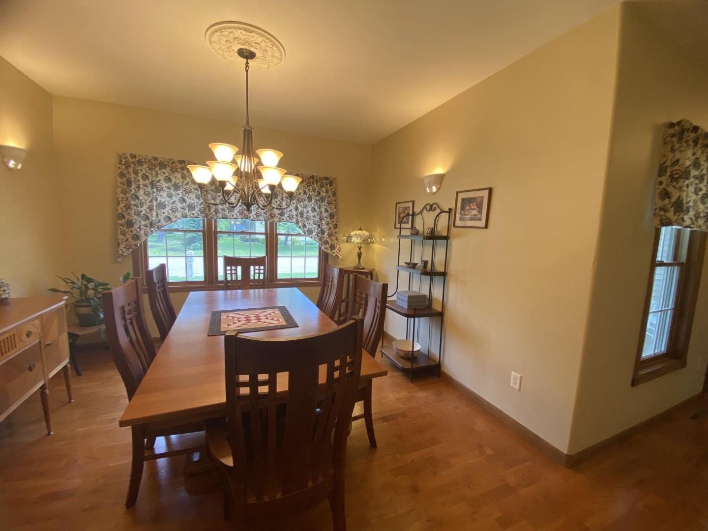 1430 SHERWOOD COURT, Wisconsin Rapids, Wisconsin 54494, 4 Bedrooms Bedrooms, ,3 BathroomsBathrooms,Residential,For Sale,1430 SHERWOOD COURT,22502298