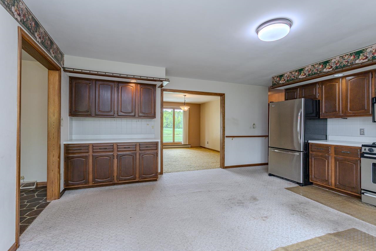 419 E BEECH STREET, Edgar, Wisconsin 54426, 4 Bedrooms Bedrooms, ,2 BathroomsBathrooms,Residential,For Sale,419 E BEECH STREET,22502301