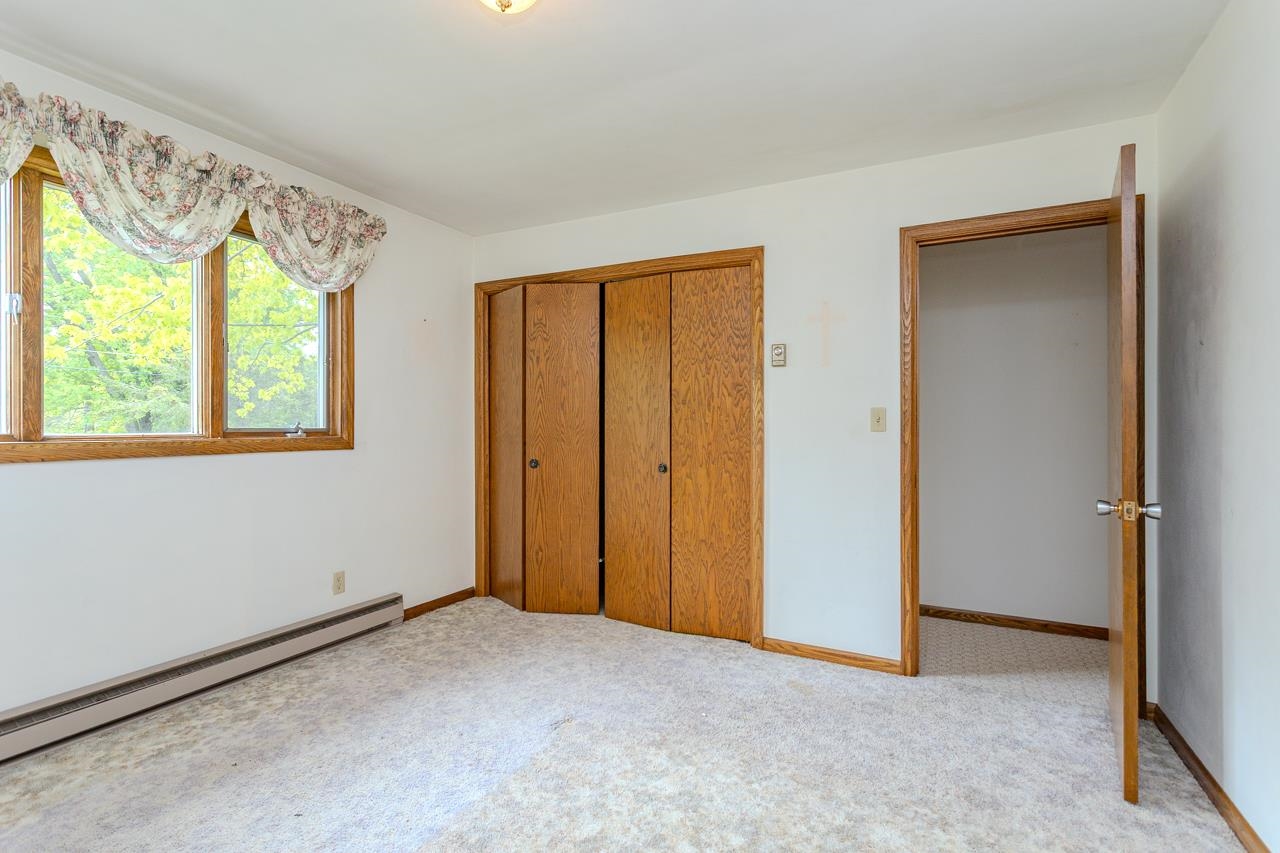 419 E BEECH STREET, Edgar, Wisconsin 54426, 4 Bedrooms Bedrooms, ,2 BathroomsBathrooms,Residential,For Sale,419 E BEECH STREET,22502301