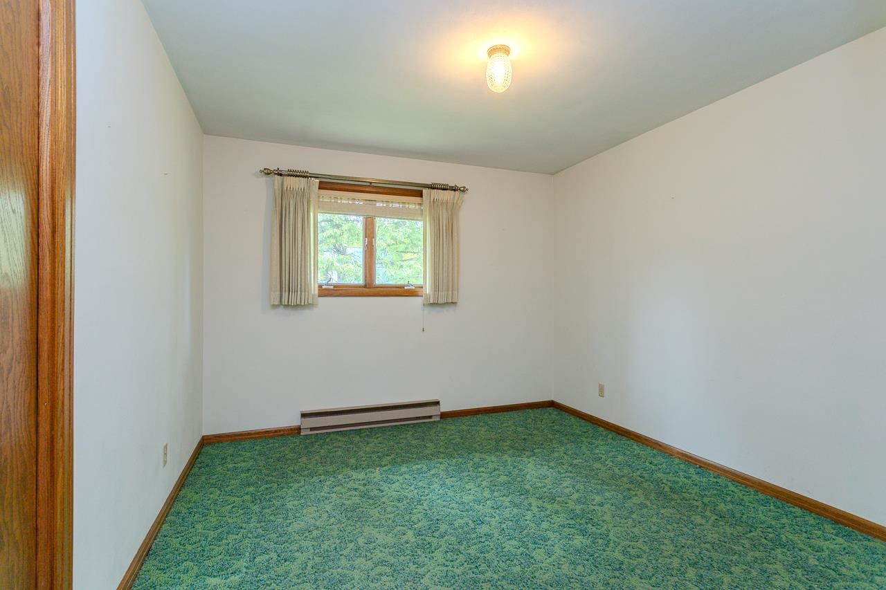 419 E BEECH STREET, Edgar, Wisconsin 54426, 4 Bedrooms Bedrooms, ,2 BathroomsBathrooms,Residential,For Sale,419 E BEECH STREET,22502301