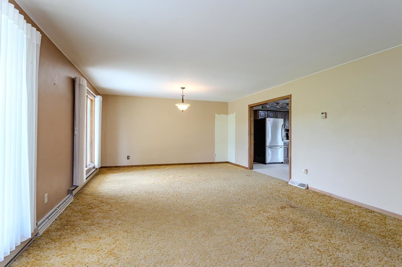419 E BEECH STREET, Edgar, Wisconsin 54426, 4 Bedrooms Bedrooms, ,2 BathroomsBathrooms,Residential,For Sale,419 E BEECH STREET,22502301