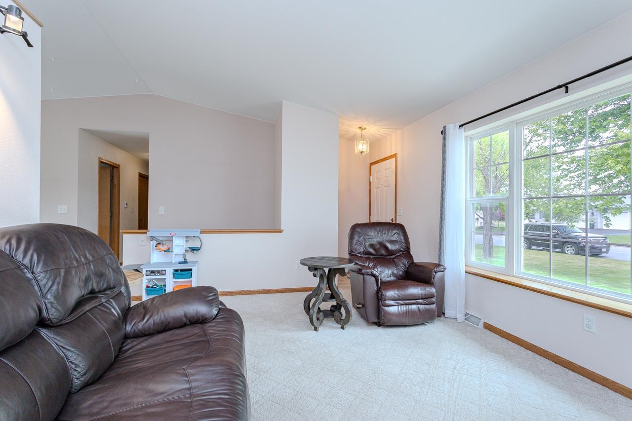 6205 QUENTIN STREET, Weston, Wisconsin 54476, 3 Bedrooms Bedrooms, ,3 BathroomsBathrooms,Residential,For Sale,6205 QUENTIN STREET,22502302
