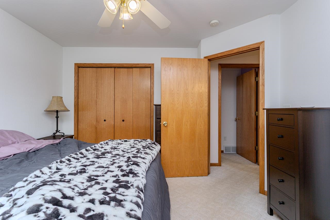 6205 QUENTIN STREET, Weston, Wisconsin 54476, 3 Bedrooms Bedrooms, ,3 BathroomsBathrooms,Residential,For Sale,6205 QUENTIN STREET,22502302