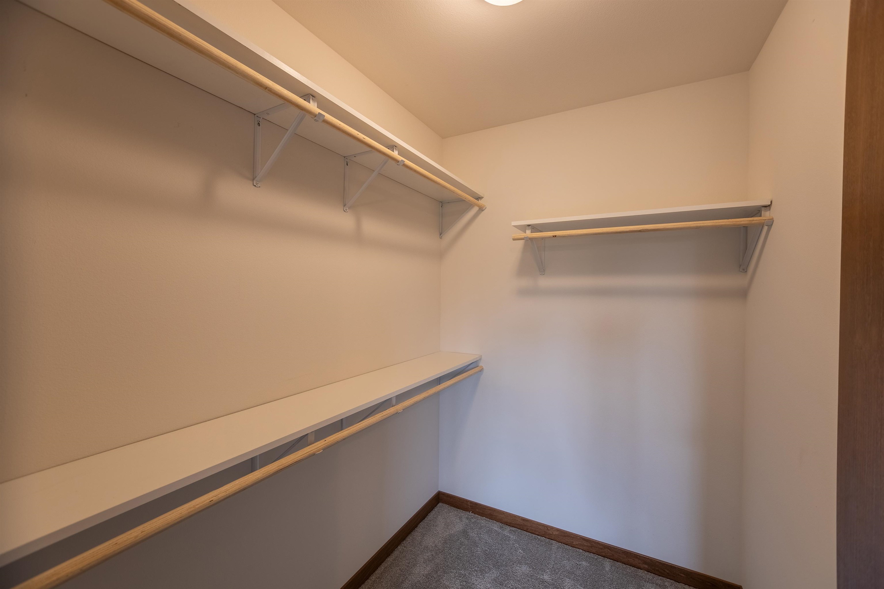 2204 S IRONWOOD AVENUE, Marshfield, Wisconsin 54449, 2 Bedrooms Bedrooms, ,2 BathroomsBathrooms,Residential,For Sale,2204 S IRONWOOD AVENUE,22502303