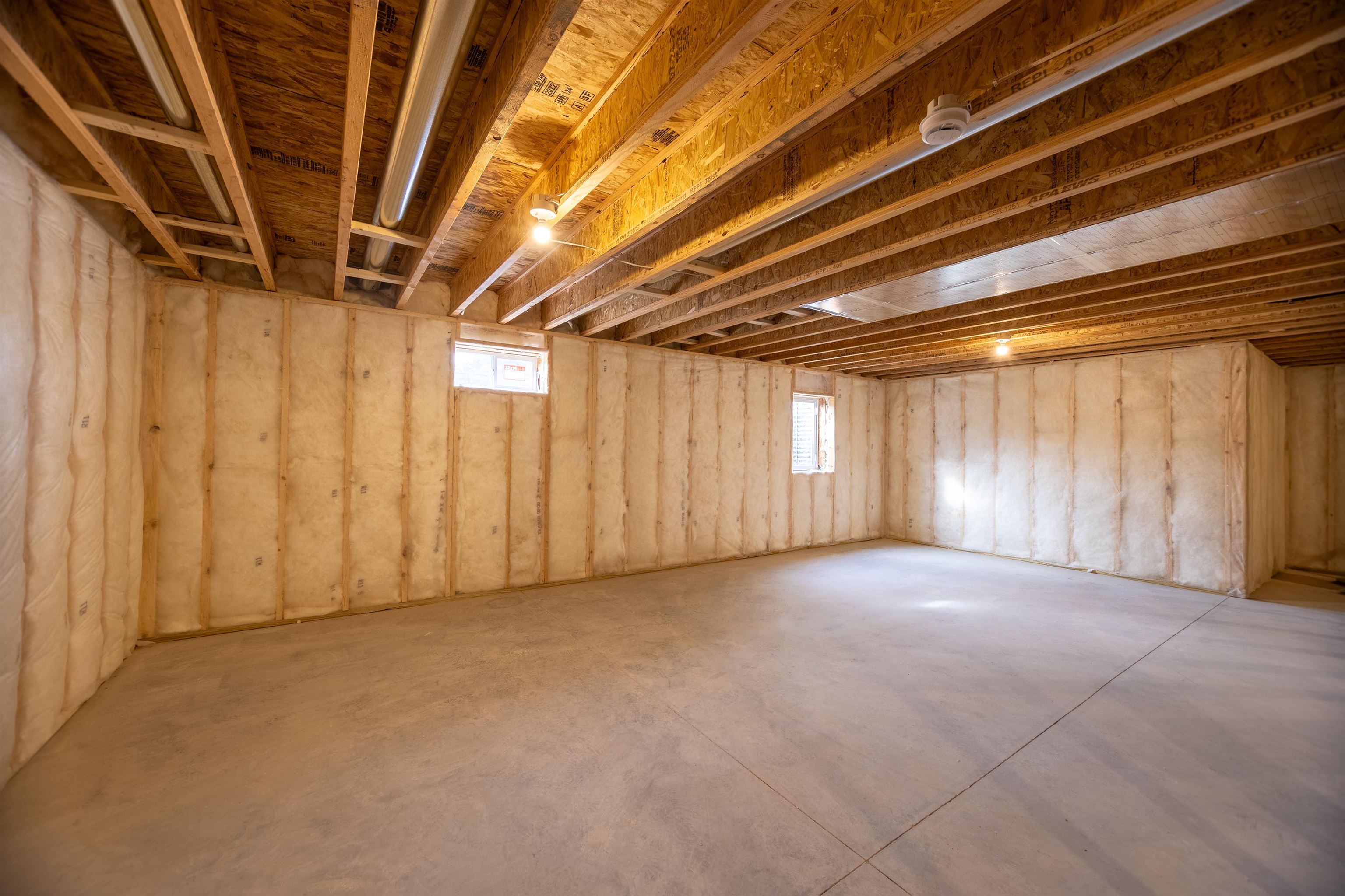 2204 S IRONWOOD AVENUE, Marshfield, Wisconsin 54449, 2 Bedrooms Bedrooms, ,2 BathroomsBathrooms,Residential,For Sale,2204 S IRONWOOD AVENUE,22502303