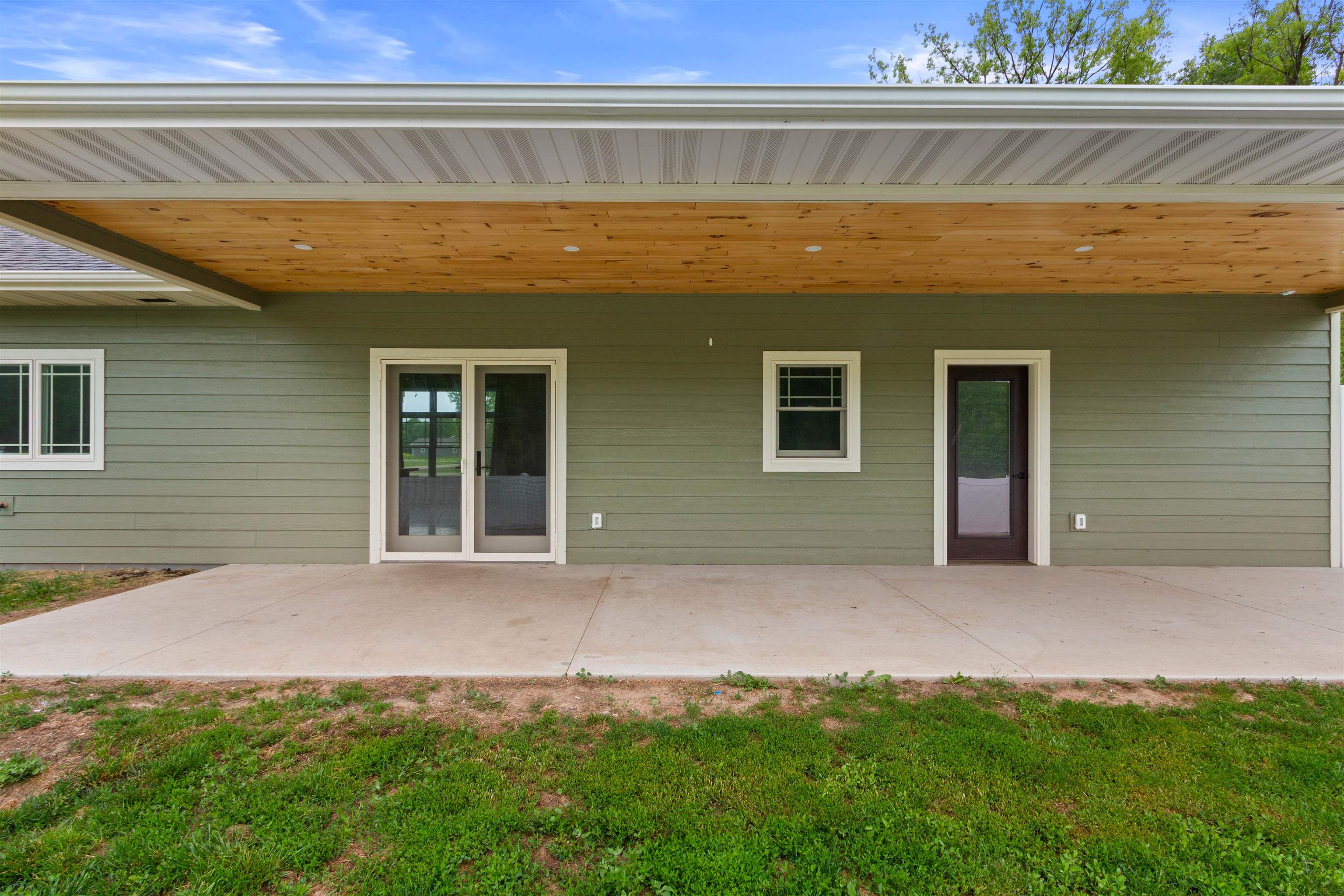 7947 VICTORIA COURT, Hewitt, Wisconsin 54441, 3 Bedrooms Bedrooms, ,2 BathroomsBathrooms,Residential,For Sale,7947 VICTORIA COURT,22502305