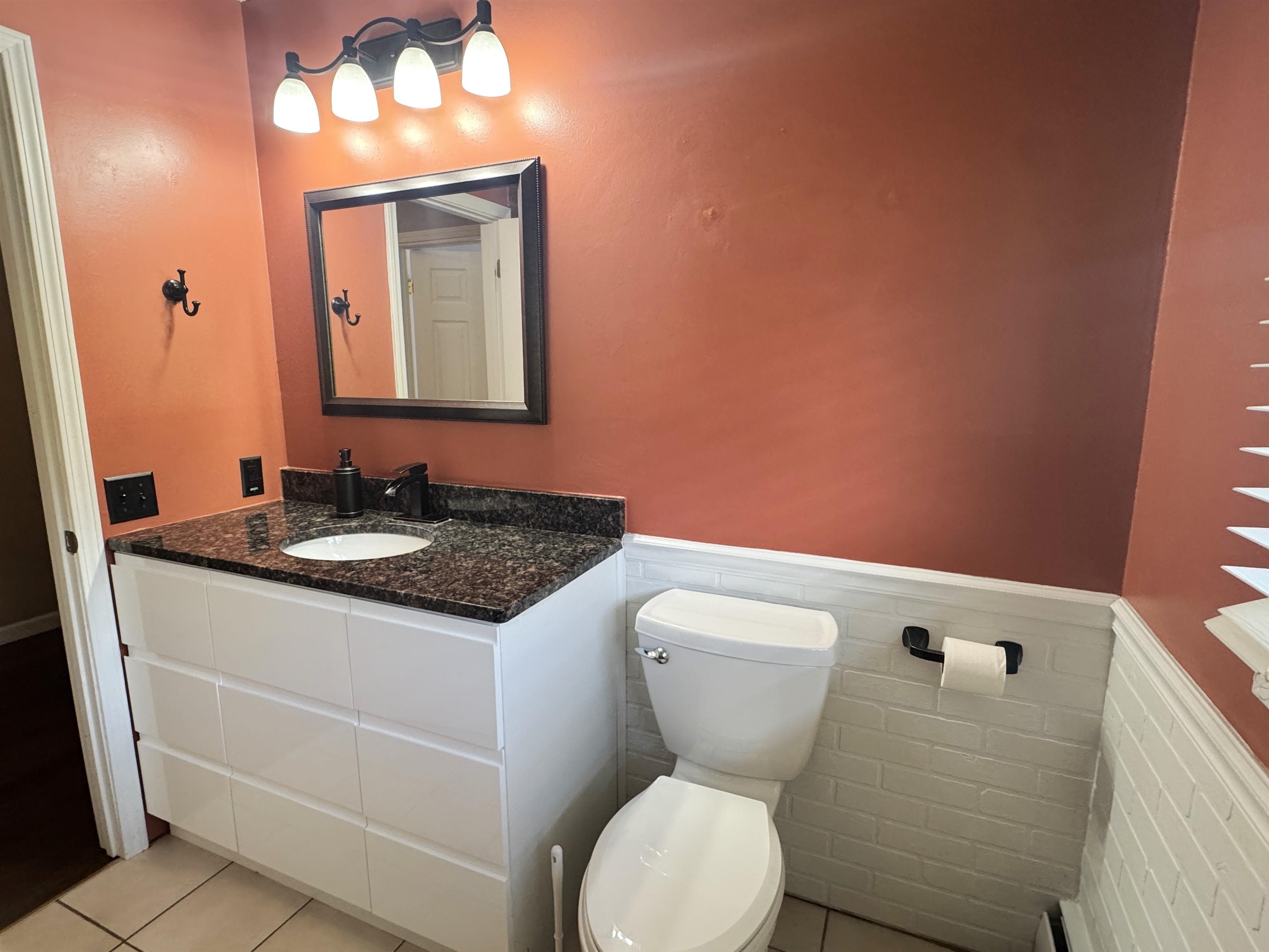 826 EASTVIEW DRIVE, Antigo, Wisconsin 54409, 3 Bedrooms Bedrooms, ,3 BathroomsBathrooms,Residential,For Sale,826 EASTVIEW DRIVE,22502306