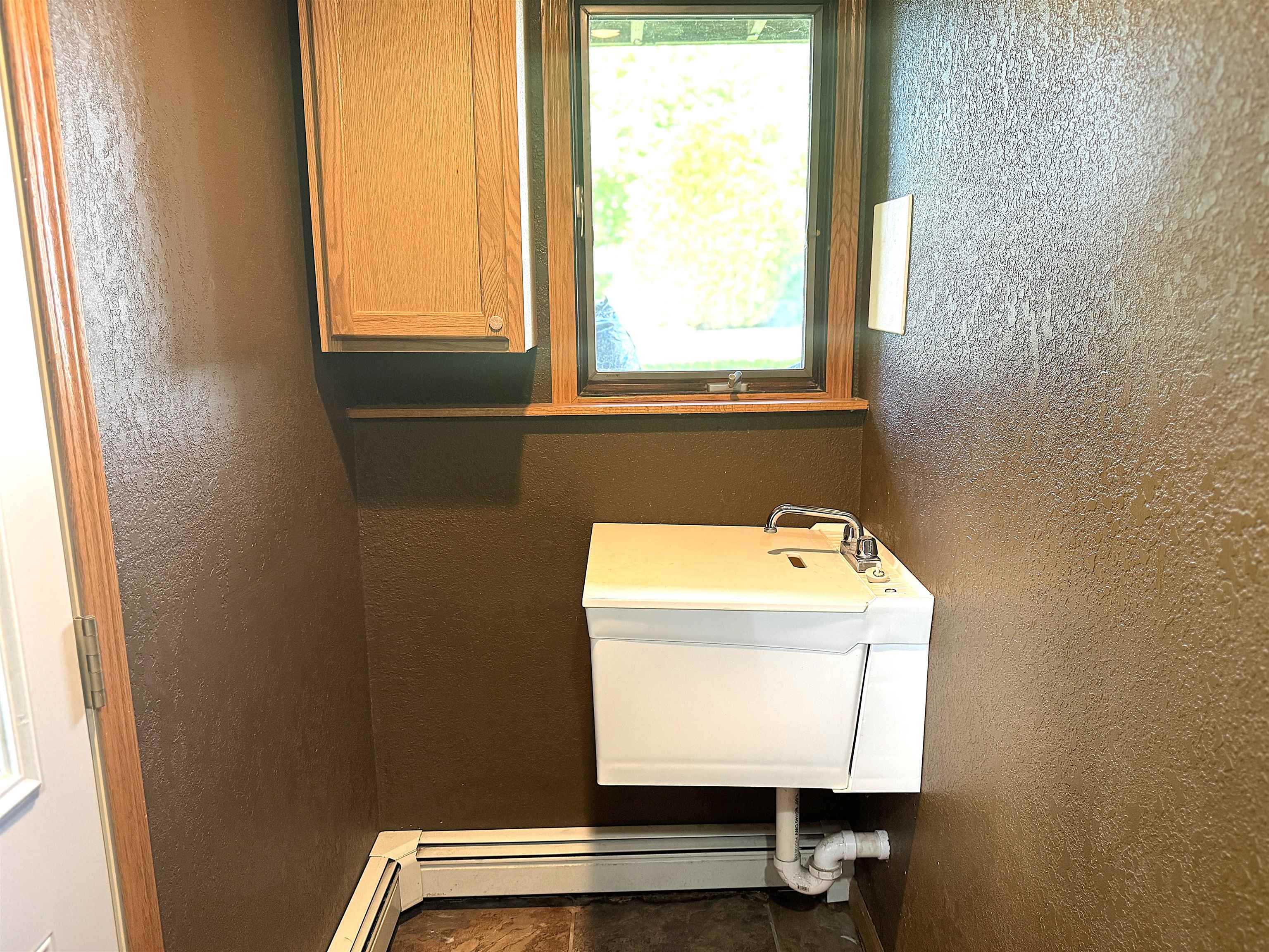 826 EASTVIEW DRIVE, Antigo, Wisconsin 54409, 3 Bedrooms Bedrooms, ,3 BathroomsBathrooms,Residential,For Sale,826 EASTVIEW DRIVE,22502306