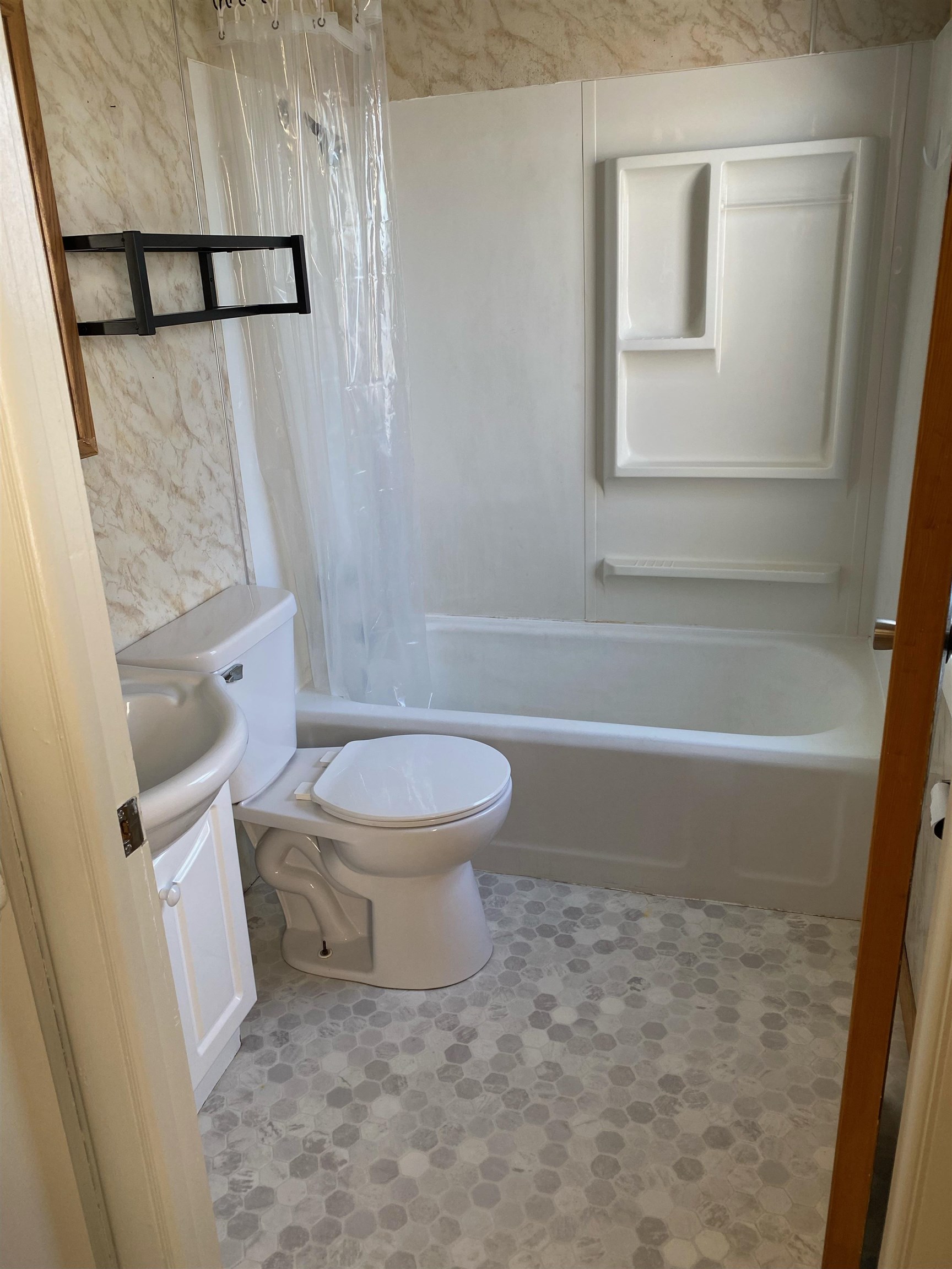 609 MAIN STREET, Marathon, Wisconsin 54448, 2 Bedrooms Bedrooms, ,1 BathroomBathrooms,Multi-family,For Sale,609 MAIN STREET,22502308
