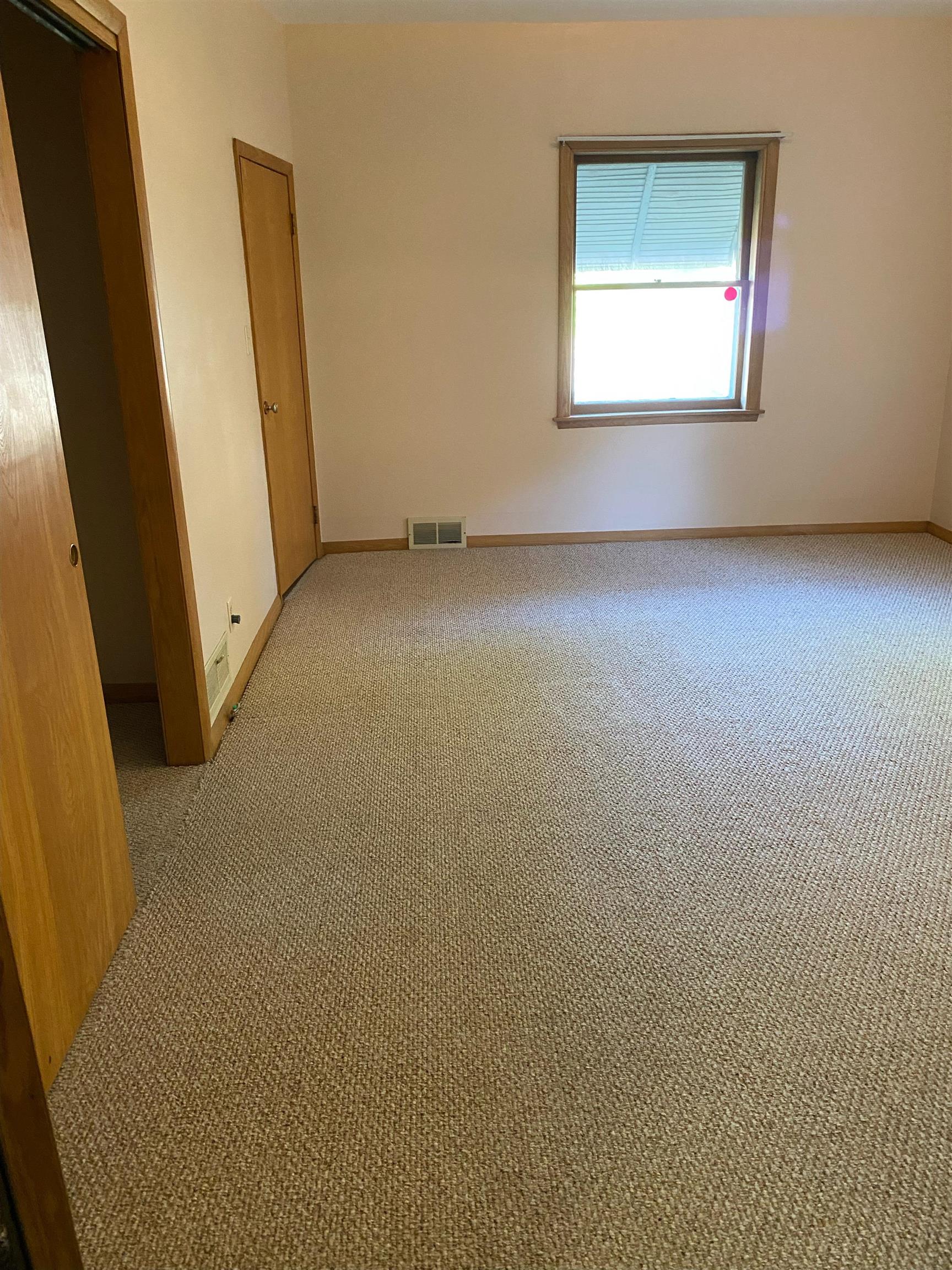 609 MAIN STREET, Marathon, Wisconsin 54448, 2 Bedrooms Bedrooms, ,1 BathroomBathrooms,Multi-family,For Sale,609 MAIN STREET,22502308