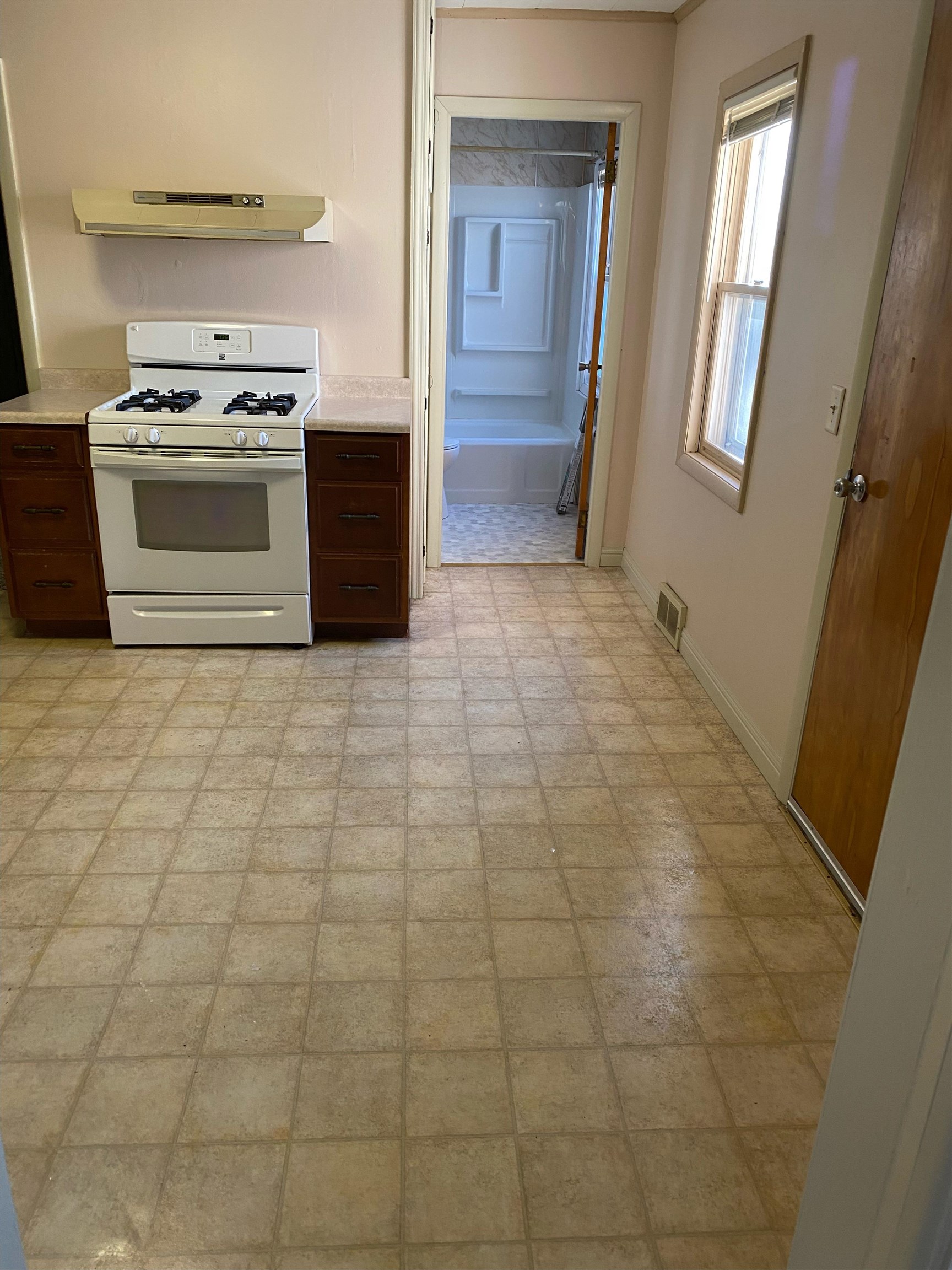 609 MAIN STREET, Marathon, Wisconsin 54448, 2 Bedrooms Bedrooms, ,1 BathroomBathrooms,Multi-family,For Sale,609 MAIN STREET,22502308