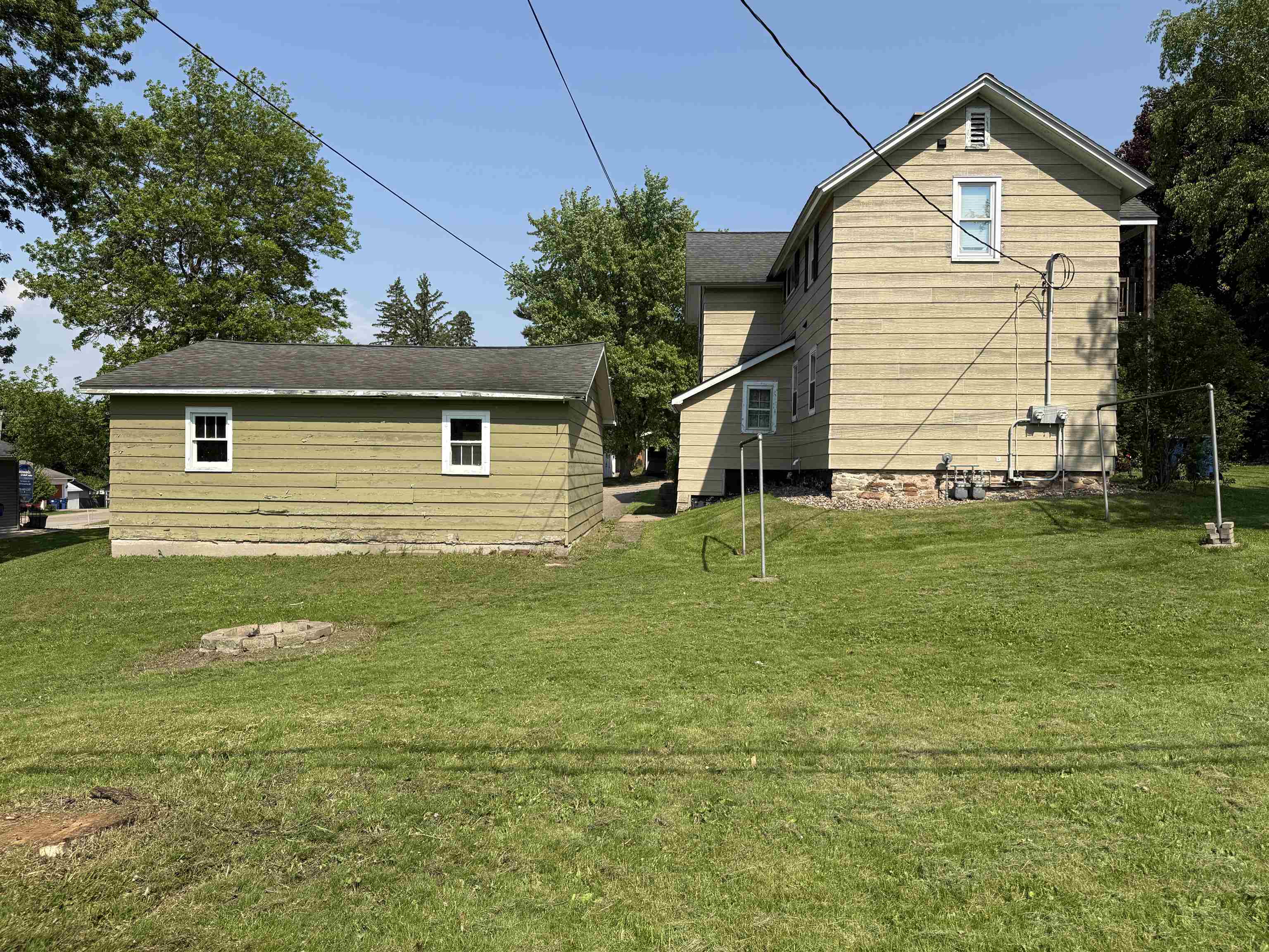 609 MAIN STREET, Marathon, Wisconsin 54448, 2 Bedrooms Bedrooms, ,1 BathroomBathrooms,Multi-family,For Sale,609 MAIN STREET,22502308