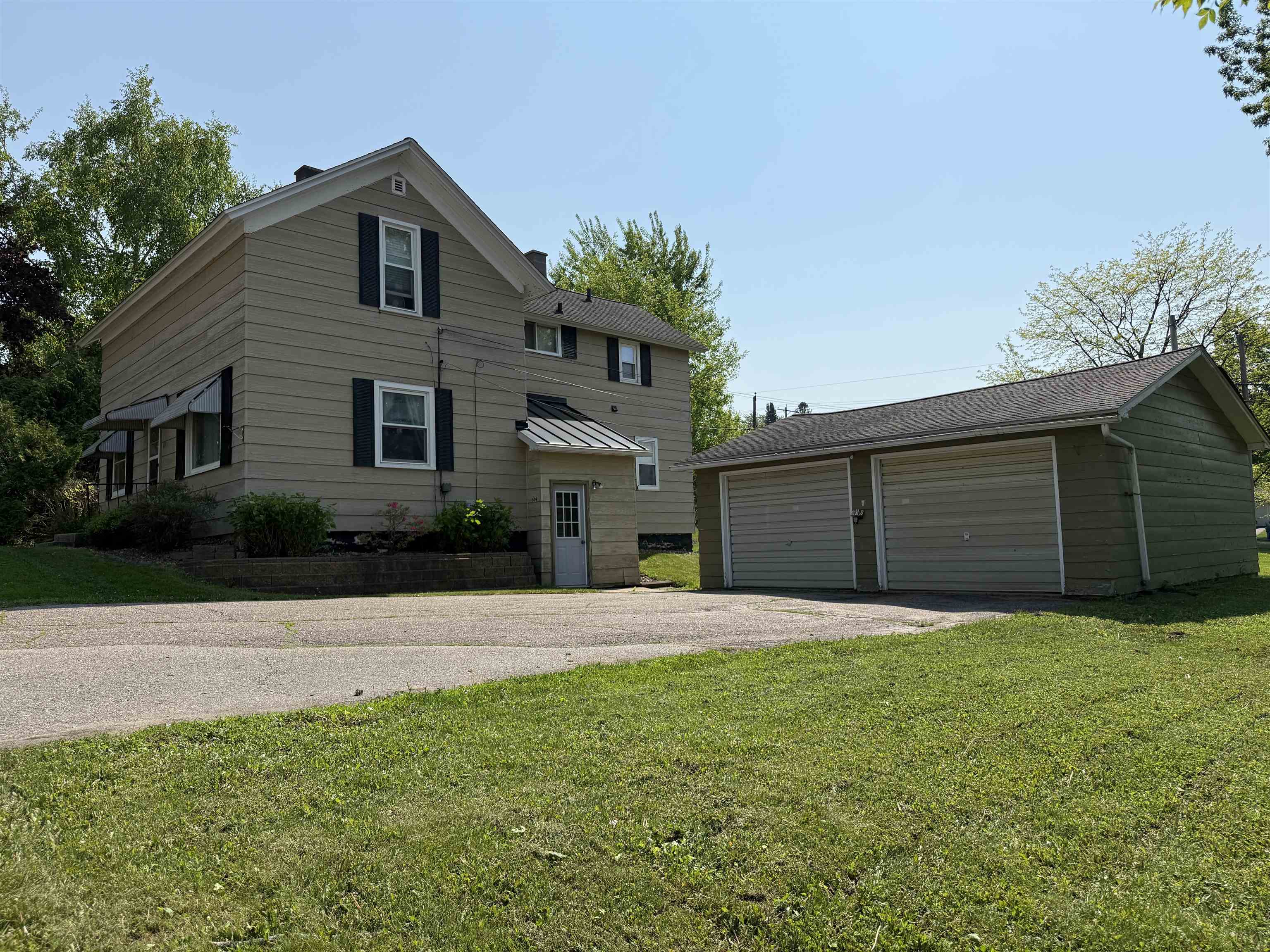 609 MAIN STREET, Marathon, Wisconsin 54448, 2 Bedrooms Bedrooms, ,1 BathroomBathrooms,Multi-family,For Sale,609 MAIN STREET,22502308