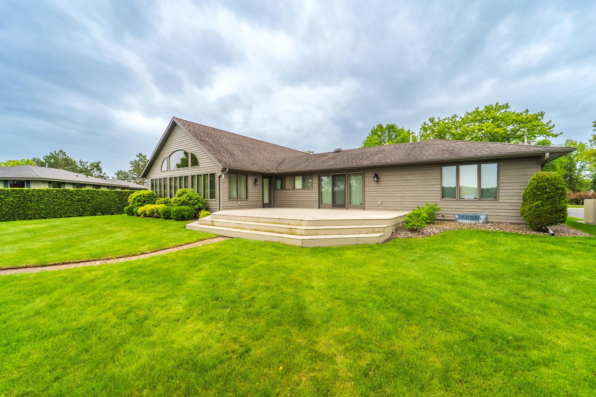223843 LAKESHORE DRIVE, Wausau, Wisconsin 54401, 3 Bedrooms Bedrooms, ,2 BathroomsBathrooms,Residential,For Sale,223843 LAKESHORE DRIVE,22502309