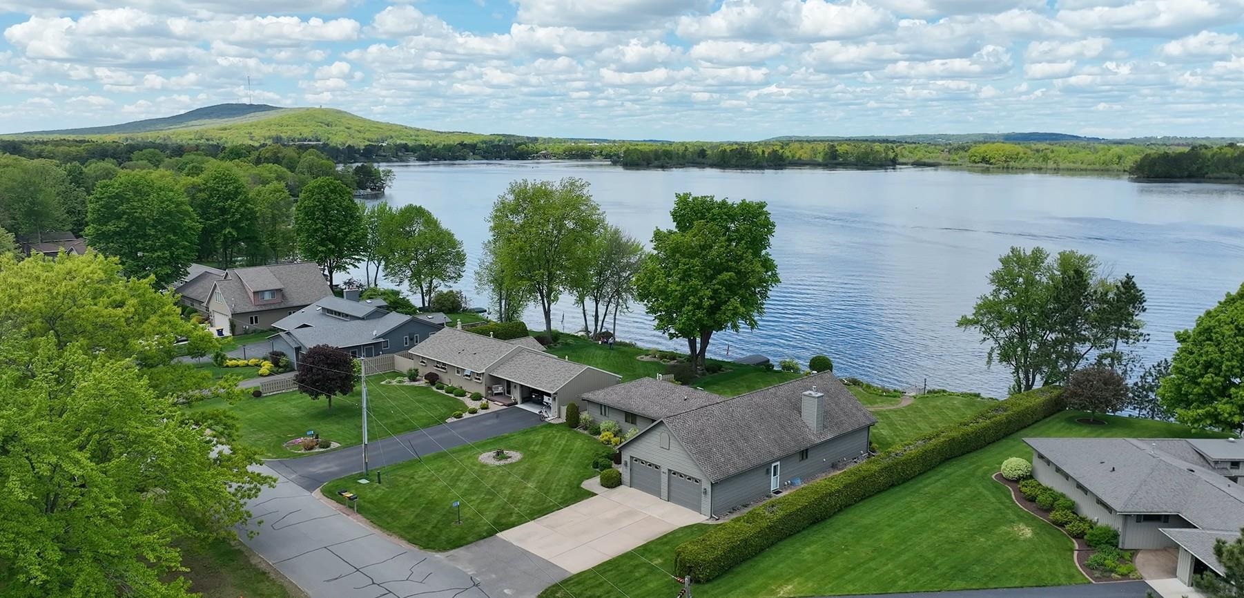 223843 LAKESHORE DRIVE, Wausau, Wisconsin 54401, 3 Bedrooms Bedrooms, ,2 BathroomsBathrooms,Residential,For Sale,223843 LAKESHORE DRIVE,22502309