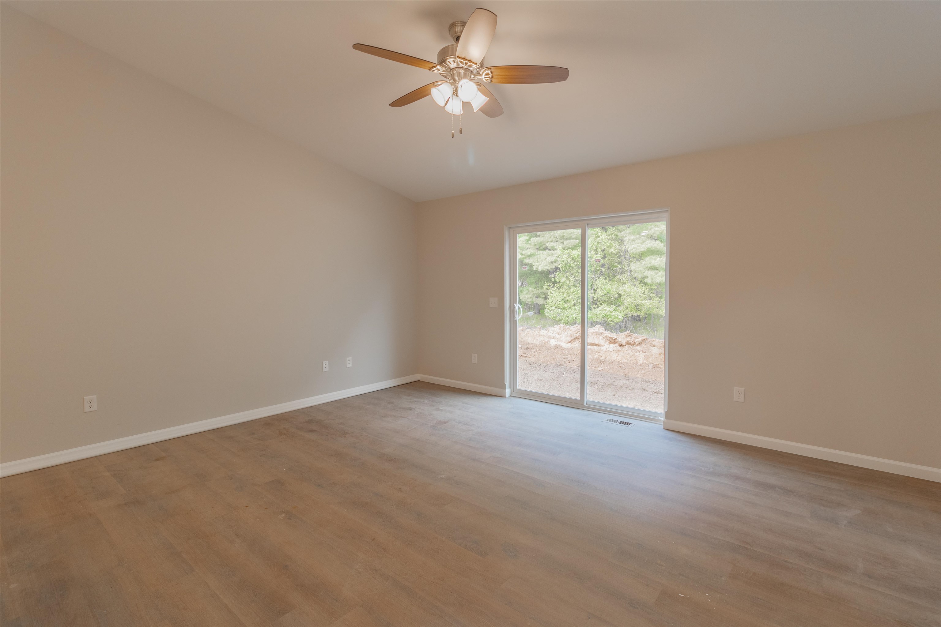 220 LEONARD STREET, Stevens Point, Wisconsin 54481, 3 Bedrooms Bedrooms, ,2 BathroomsBathrooms,Residential,For Sale,220 LEONARD STREET,22502313