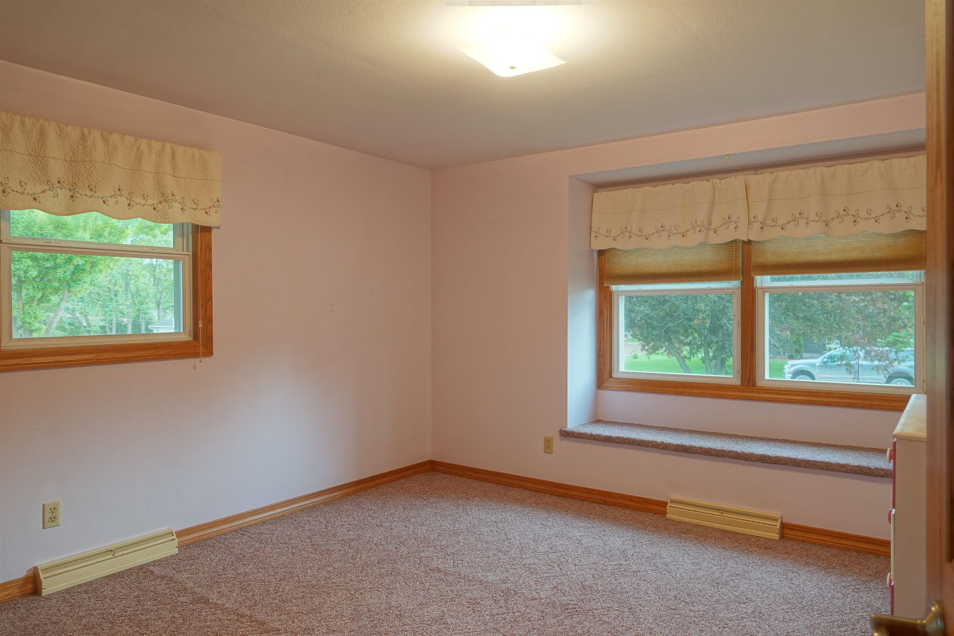 602 DOLF STREET, Colby, Wisconsin 54421, 3 Bedrooms Bedrooms, ,2 BathroomsBathrooms,Residential,For Sale,602 DOLF STREET,22502314