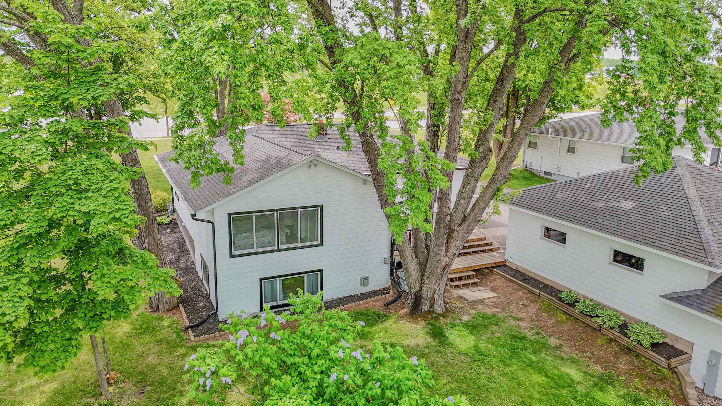 2108 COUNTY ROAD U, Wausau, Wisconsin 54401, 3 Bedrooms Bedrooms, ,2 BathroomsBathrooms,Residential,For Sale,2108 COUNTY ROAD U,22502316