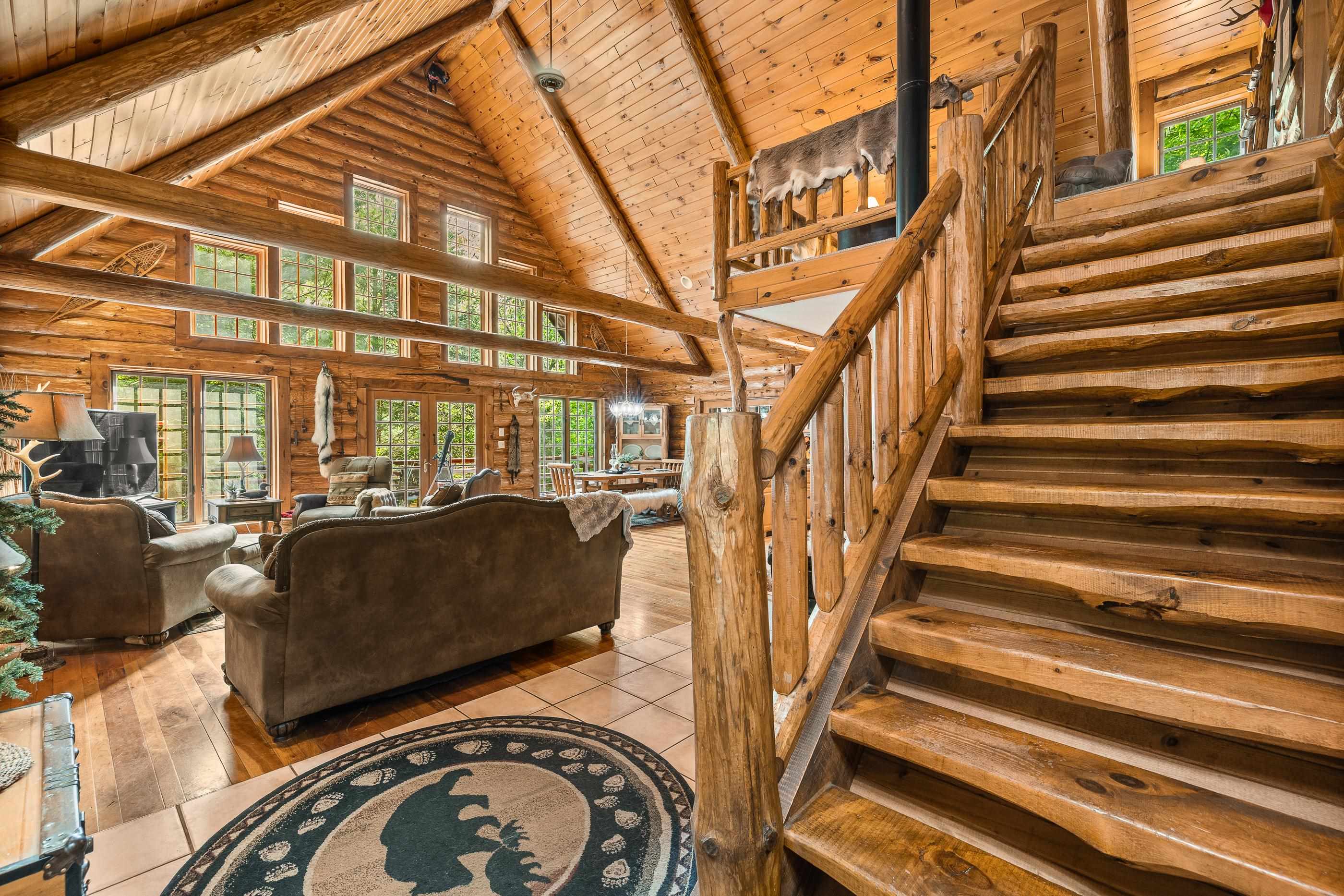 E2190 SPENCER LAKE ROAD, Waupaca, Wisconsin 54981, 3 Bedrooms Bedrooms, ,2 BathroomsBathrooms,Residential,For Sale,E2190 SPENCER LAKE ROAD,22502318