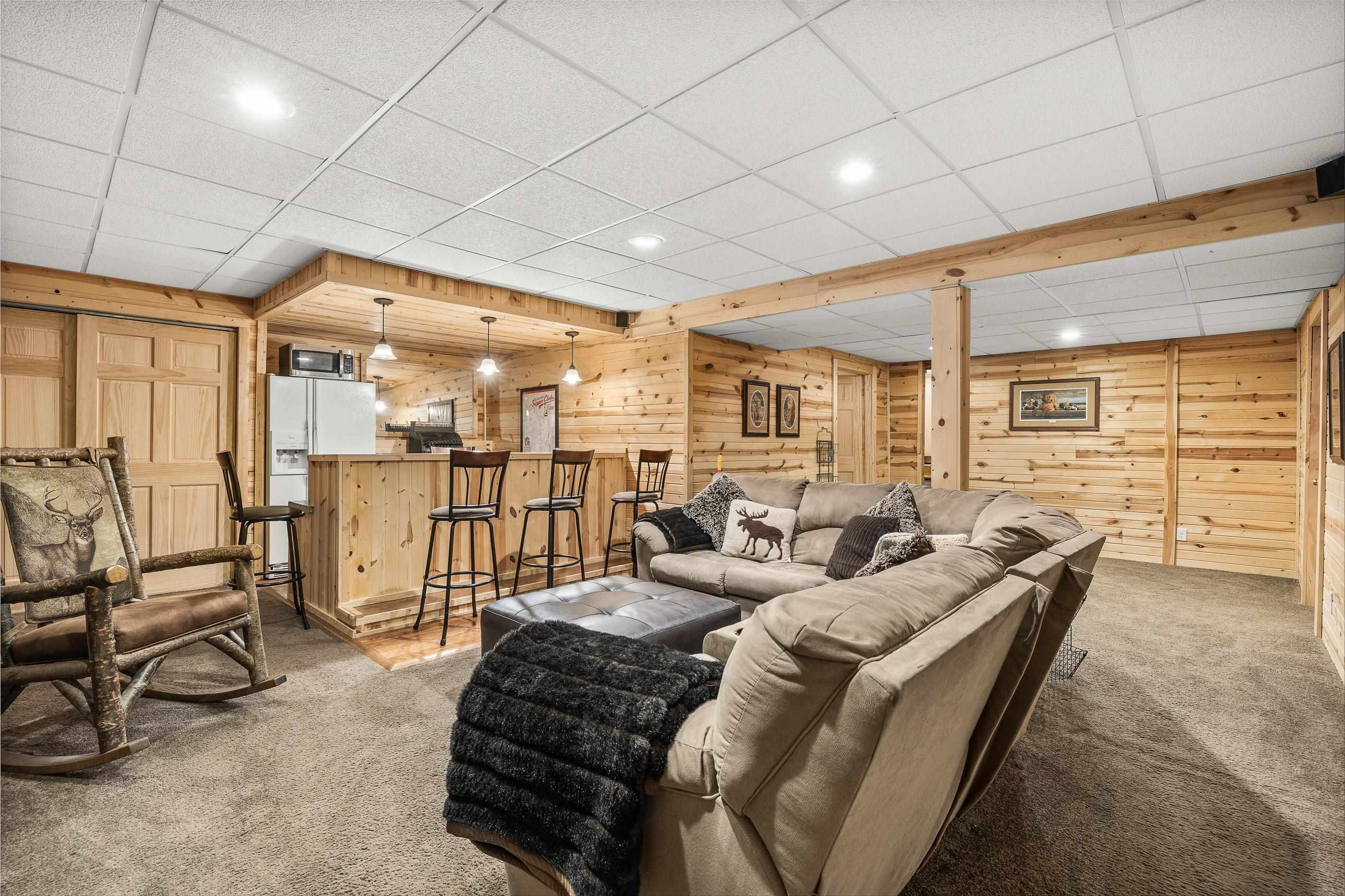 E2190 SPENCER LAKE ROAD, Waupaca, Wisconsin 54981, 3 Bedrooms Bedrooms, ,2 BathroomsBathrooms,Residential,For Sale,E2190 SPENCER LAKE ROAD,22502318