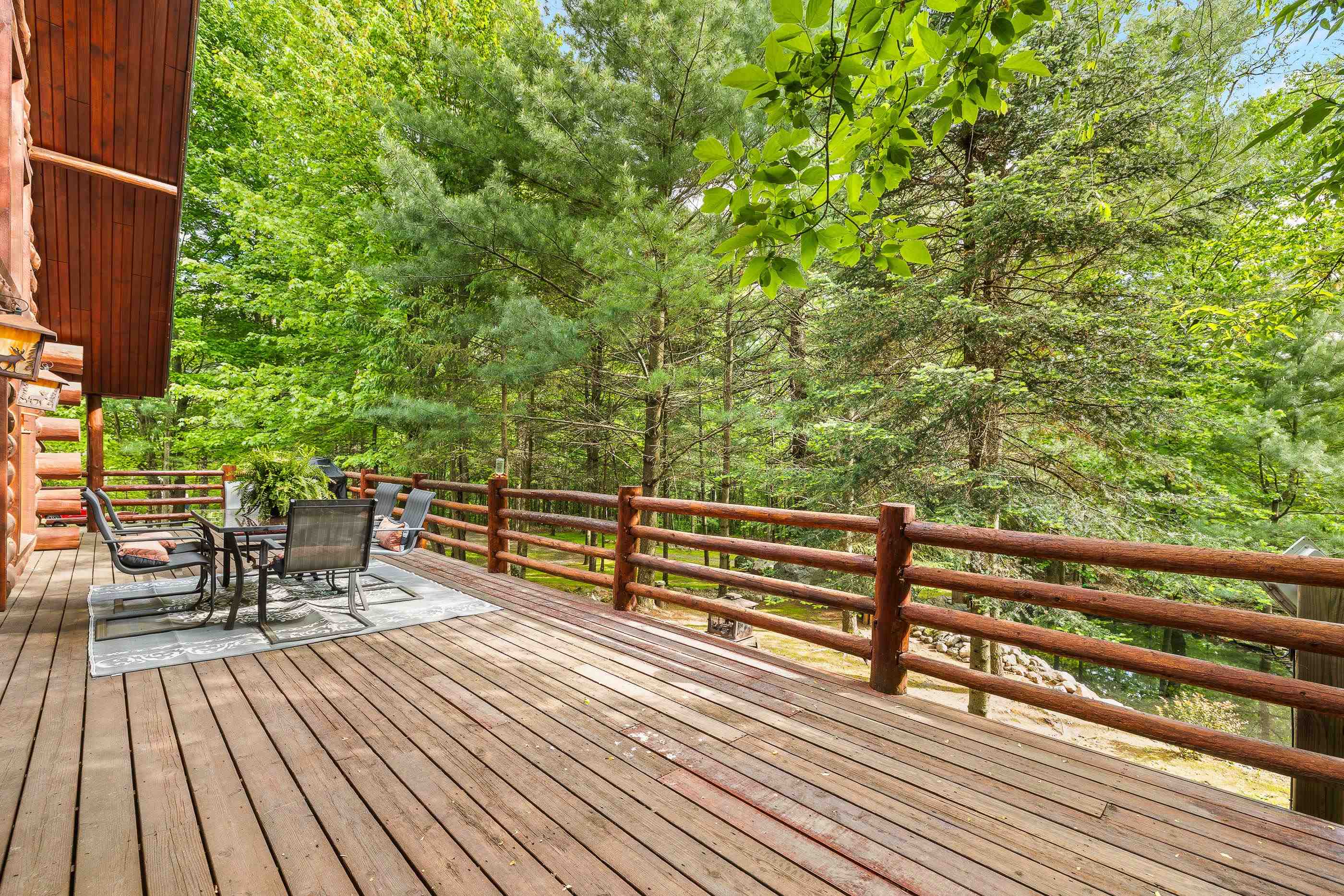 E2190 SPENCER LAKE ROAD, Waupaca, Wisconsin 54981, 3 Bedrooms Bedrooms, ,2 BathroomsBathrooms,Residential,For Sale,E2190 SPENCER LAKE ROAD,22502318
