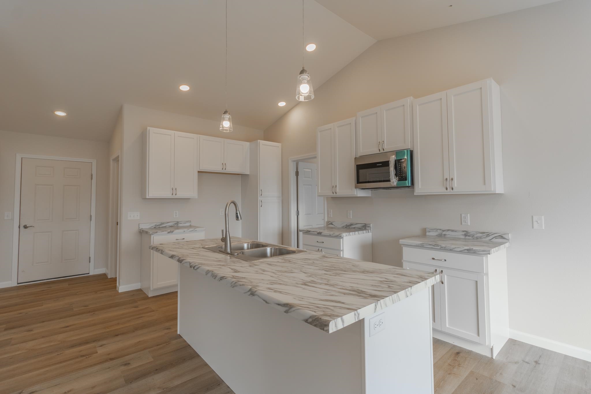 3714 MUSKIE DRIVE, Weston, Wisconsin 54476, 3 Bedrooms Bedrooms, ,2 BathroomsBathrooms,Residential,For Sale,3714 MUSKIE DRIVE,22502322