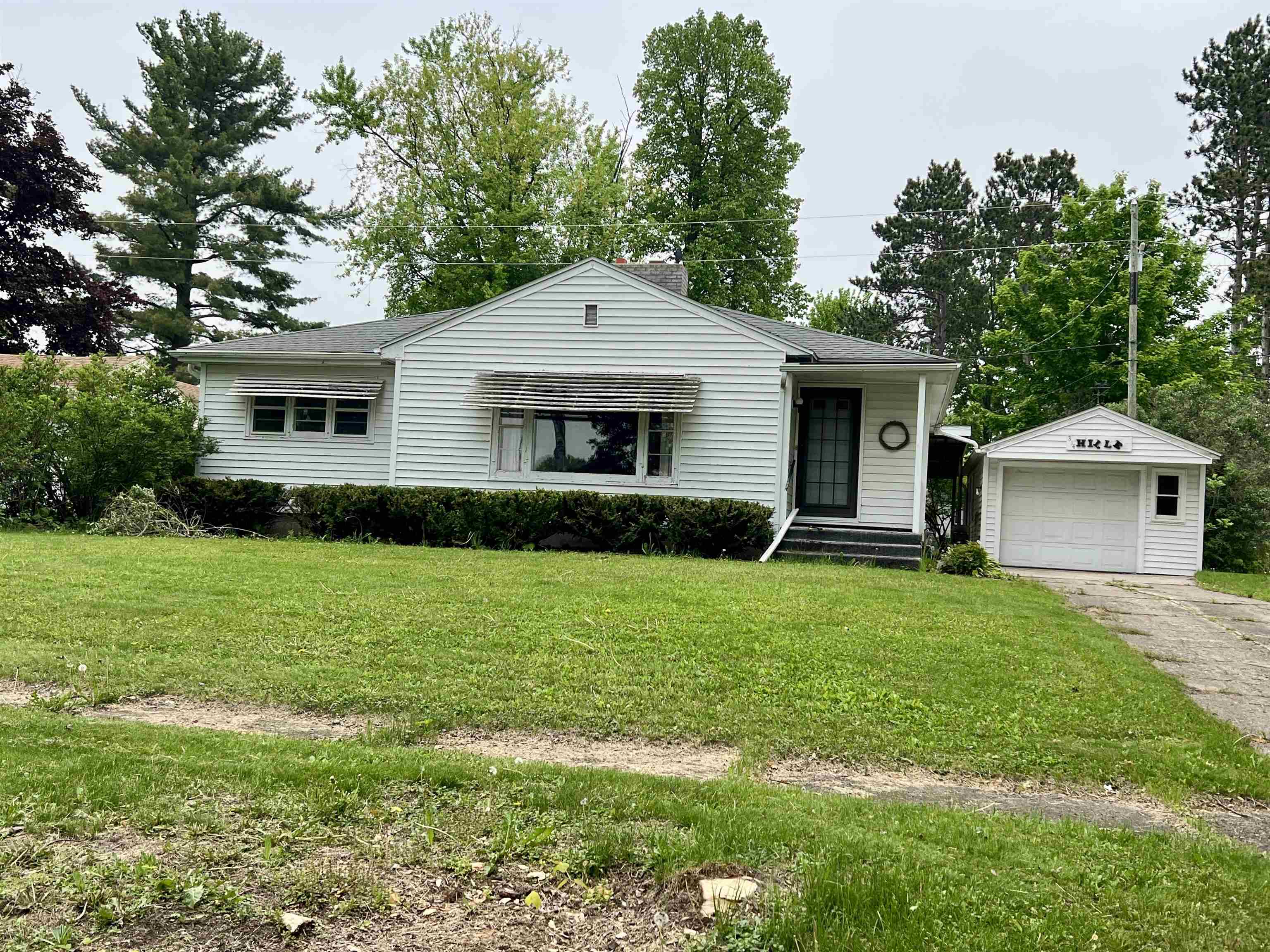 314 SUNRISE ROAD, Tigerton, Wisconsin 54486, 3 Bedrooms Bedrooms, ,1 BathroomBathrooms,Residential,For Sale,314 SUNRISE ROAD,22502325