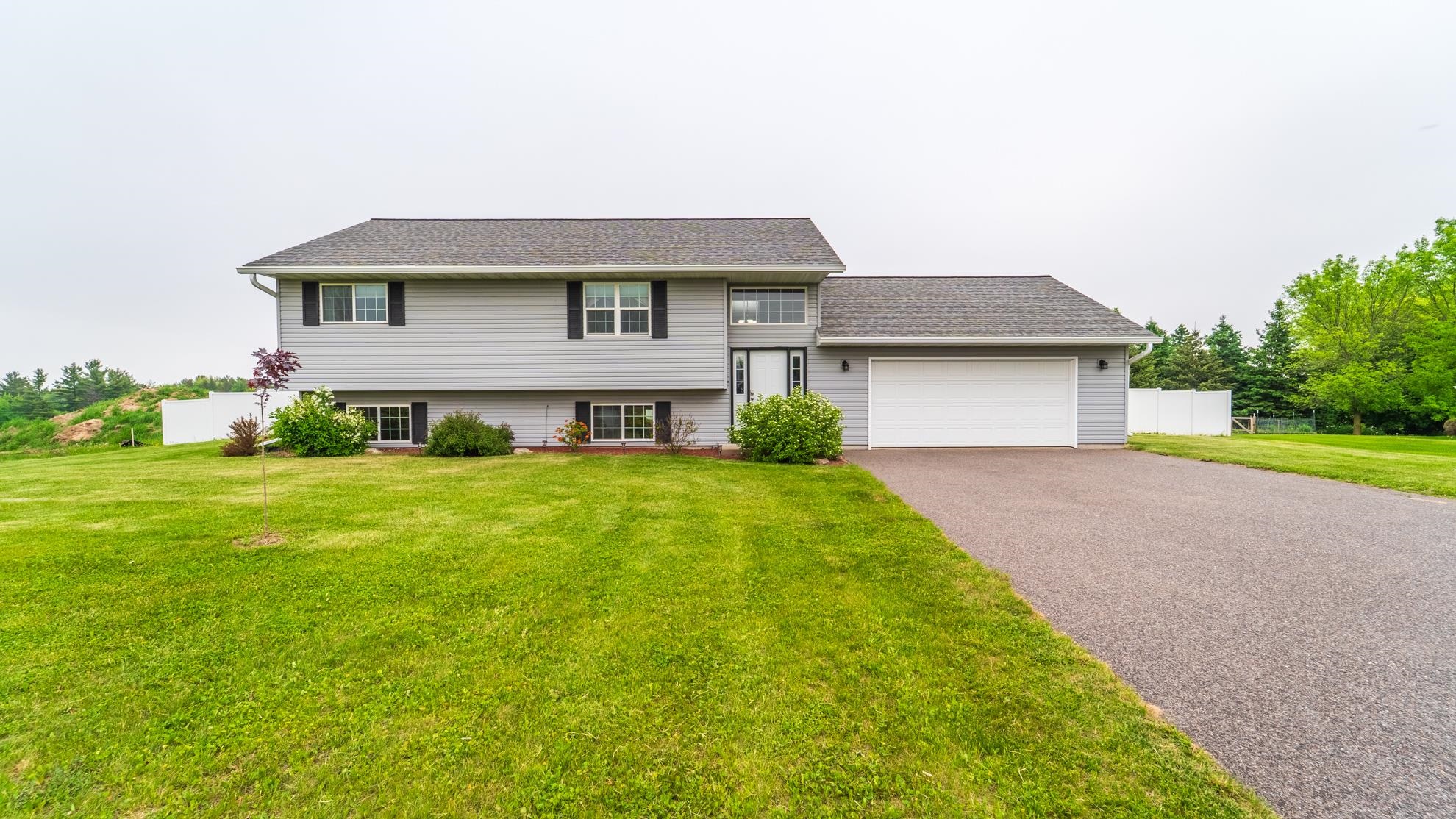 1405 ELLEN COURT, Merrill, Wisconsin 54452, 4 Bedrooms Bedrooms, ,2 BathroomsBathrooms,Residential,For Sale,1405 ELLEN COURT,22502326