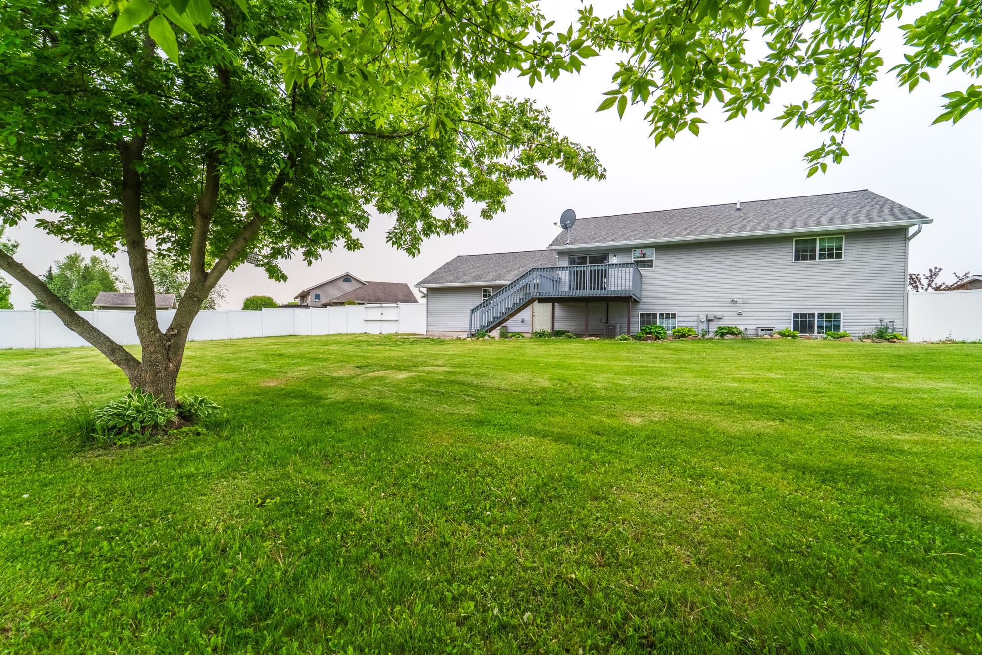 1405 ELLEN COURT, Merrill, Wisconsin 54452, 4 Bedrooms Bedrooms, ,2 BathroomsBathrooms,Residential,For Sale,1405 ELLEN COURT,22502326