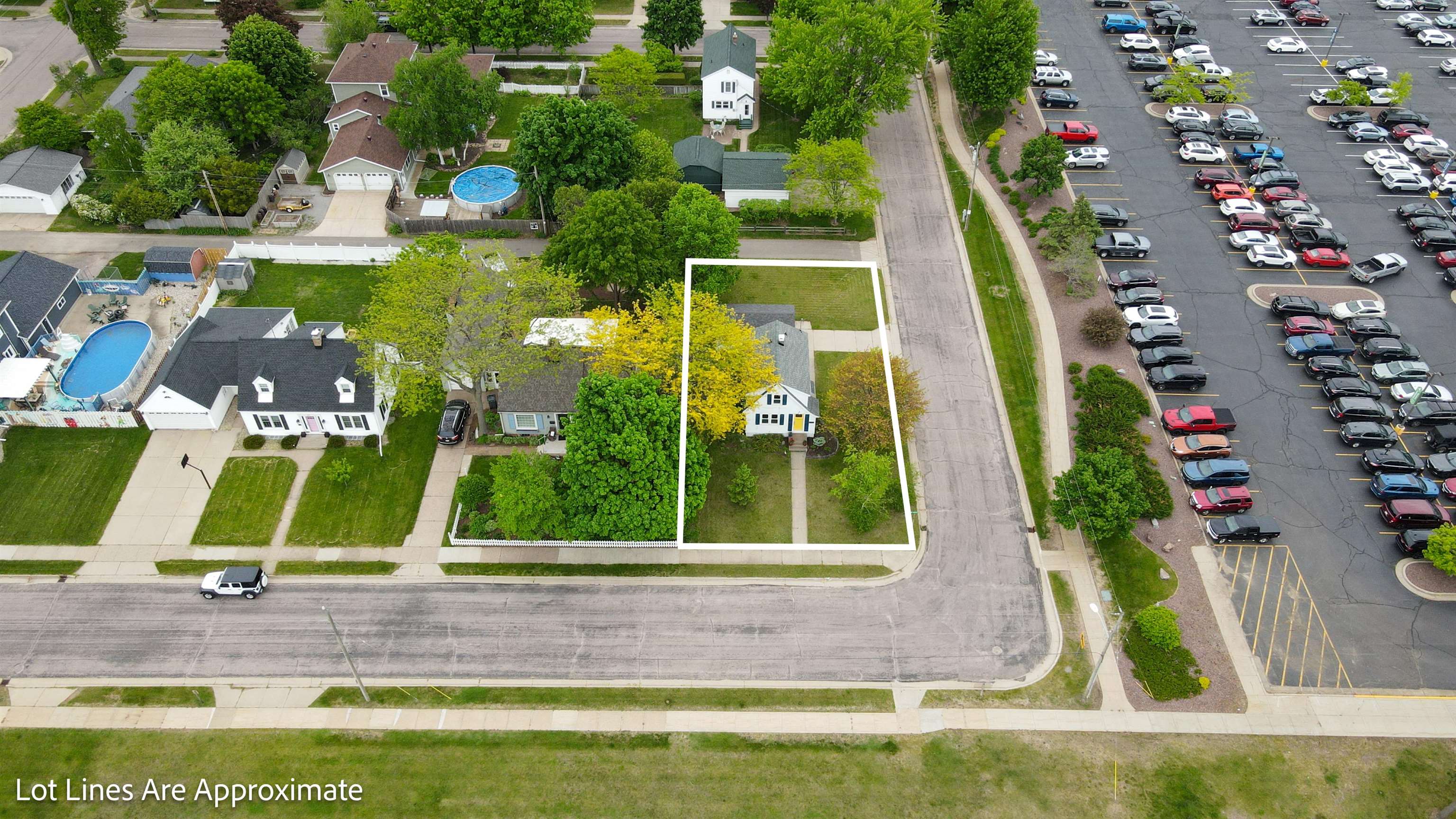 841 4TH STREET SOUTH, Wisconsin Rapids, Wisconsin 54494, 2 Bedrooms Bedrooms, ,1 BathroomBathrooms,Residential,For Sale,841 4TH STREET SOUTH,22502328