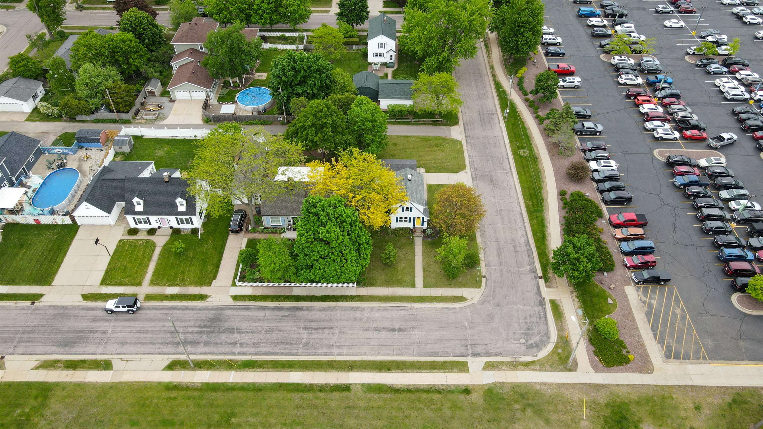841 4TH STREET SOUTH, Wisconsin Rapids, Wisconsin 54494, 2 Bedrooms Bedrooms, ,1 BathroomBathrooms,Residential,For Sale,841 4TH STREET SOUTH,22502328