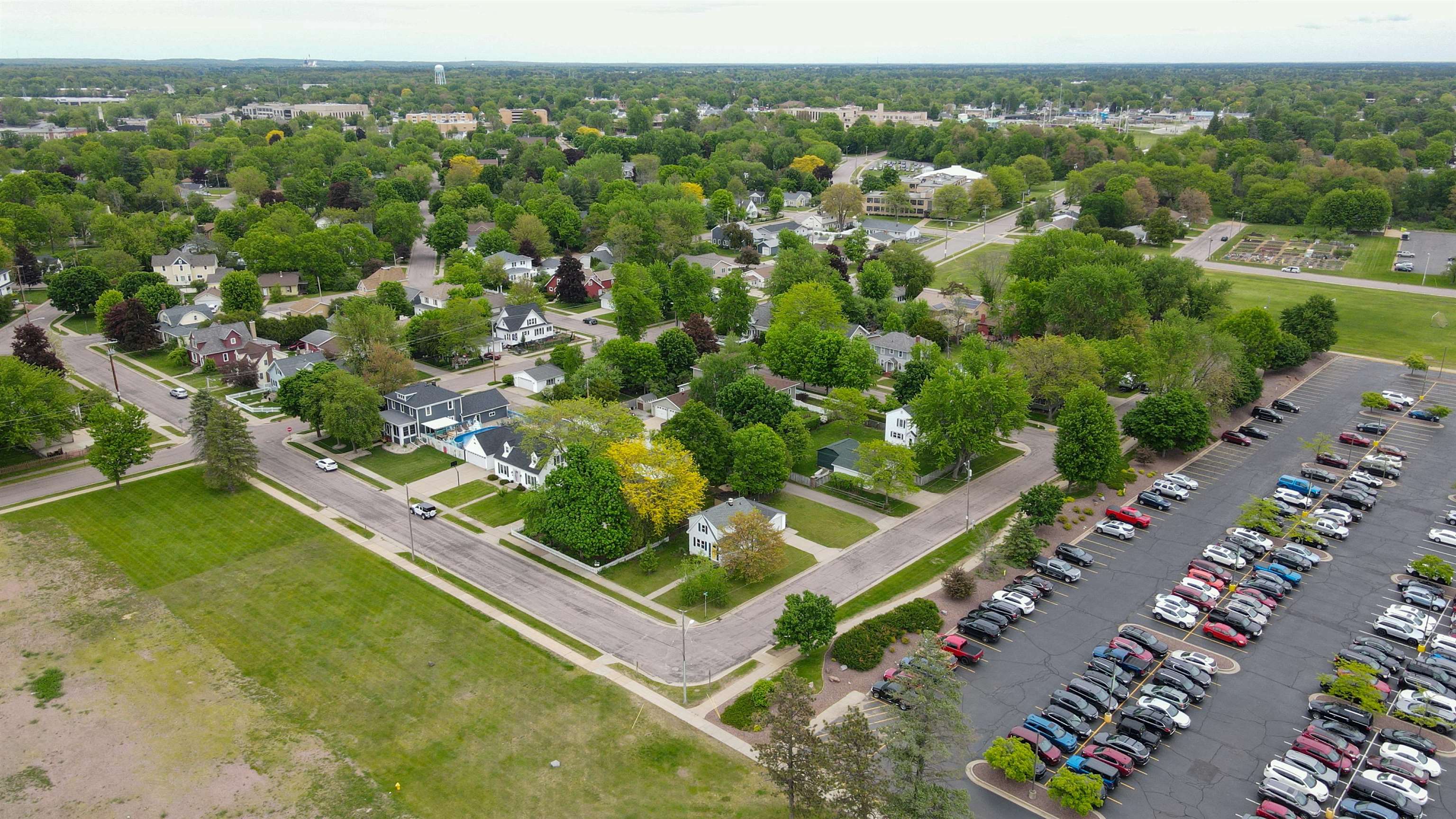 841 4TH STREET SOUTH, Wisconsin Rapids, Wisconsin 54494, 2 Bedrooms Bedrooms, ,1 BathroomBathrooms,Residential,For Sale,841 4TH STREET SOUTH,22502328