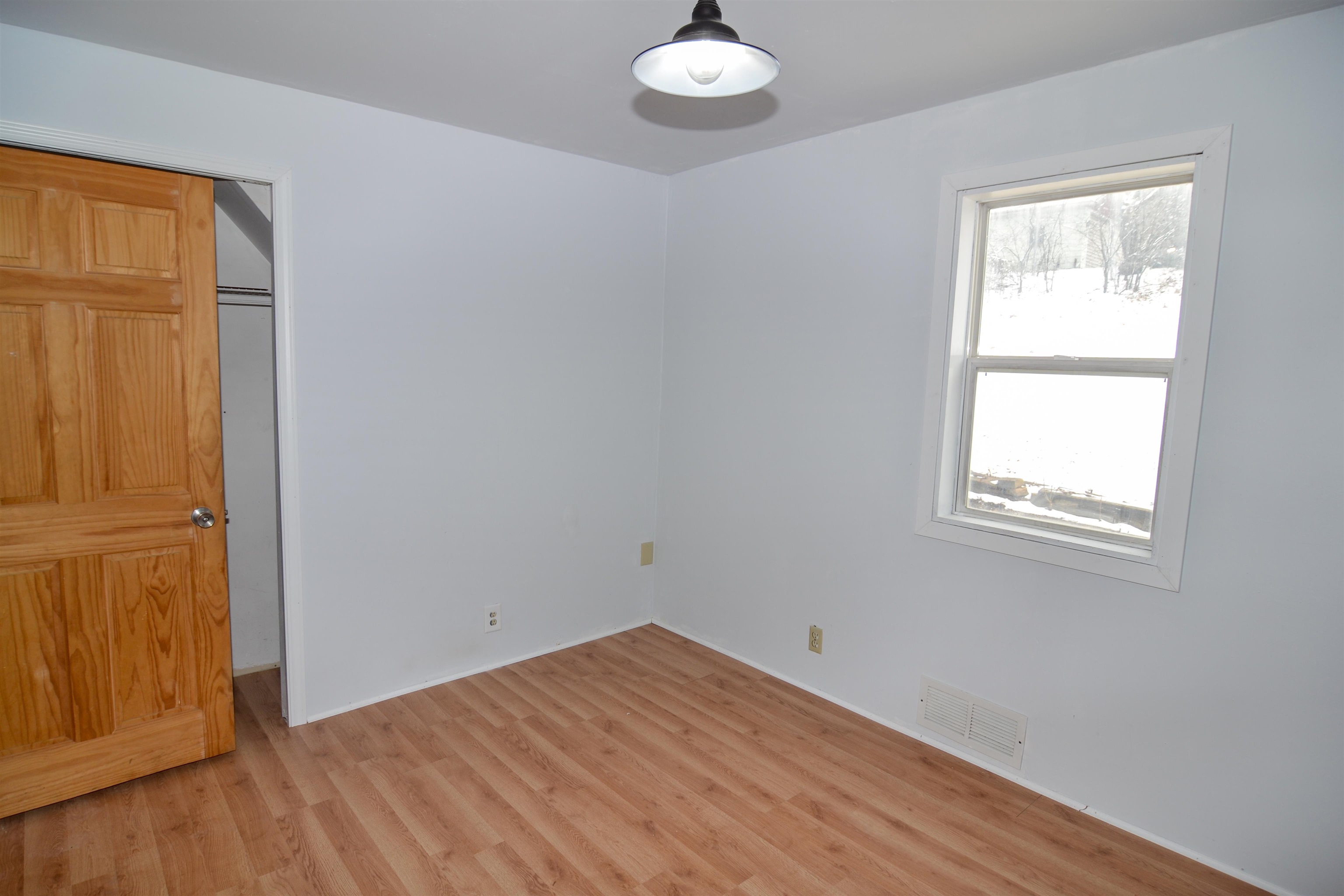 1412 SWANEE AVENUE, Wausau, Wisconsin 54403, 3 Bedrooms Bedrooms, ,2 BathroomsBathrooms,Residential,For Sale,1412 SWANEE AVENUE,22502332